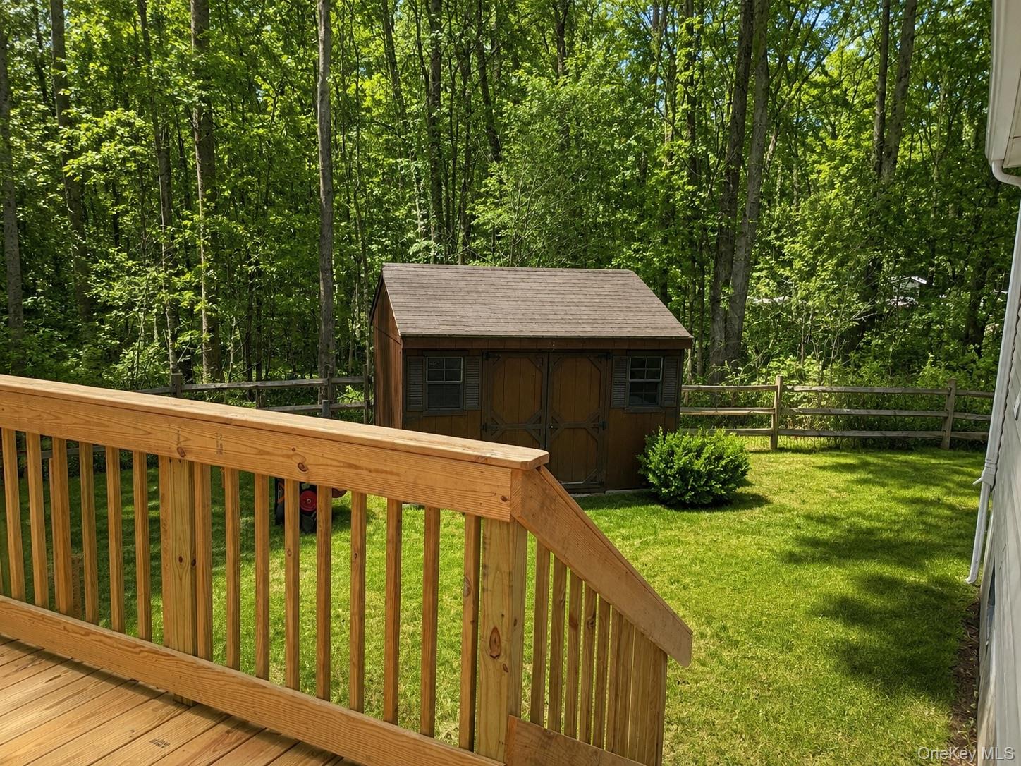 35 Pioneer Road Property Photo 43