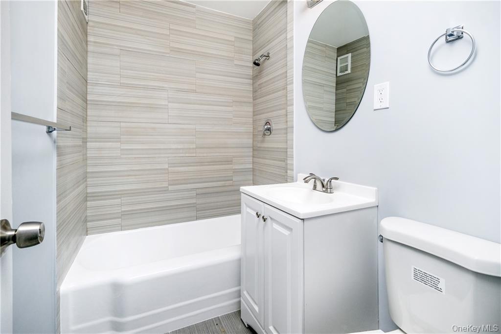 3 Sadore Lane 1e Property Photo 17