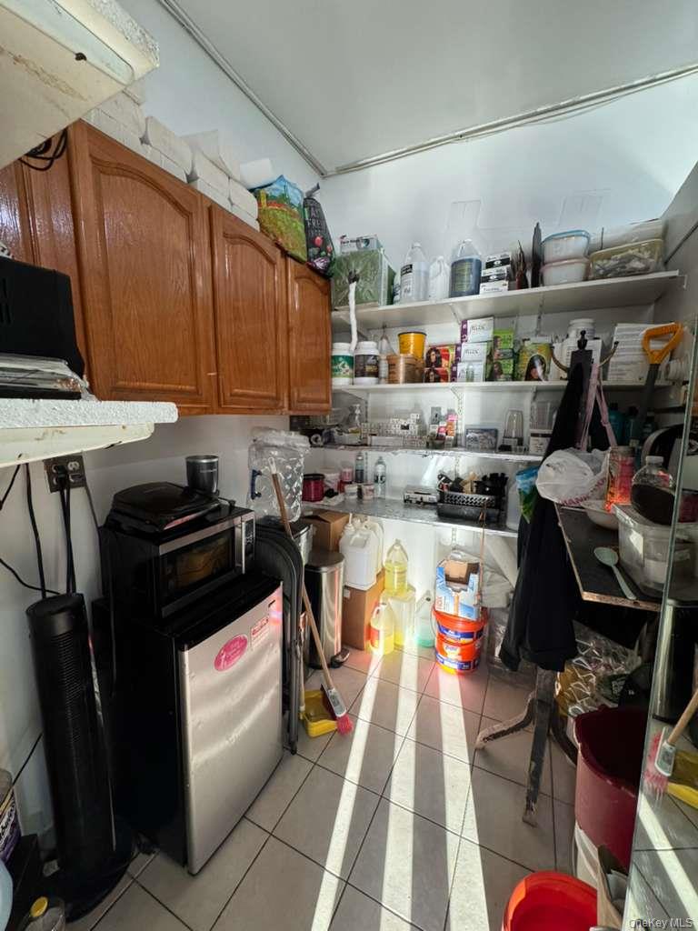 10957 Guy R Brewer Boulevard Property Photo 11