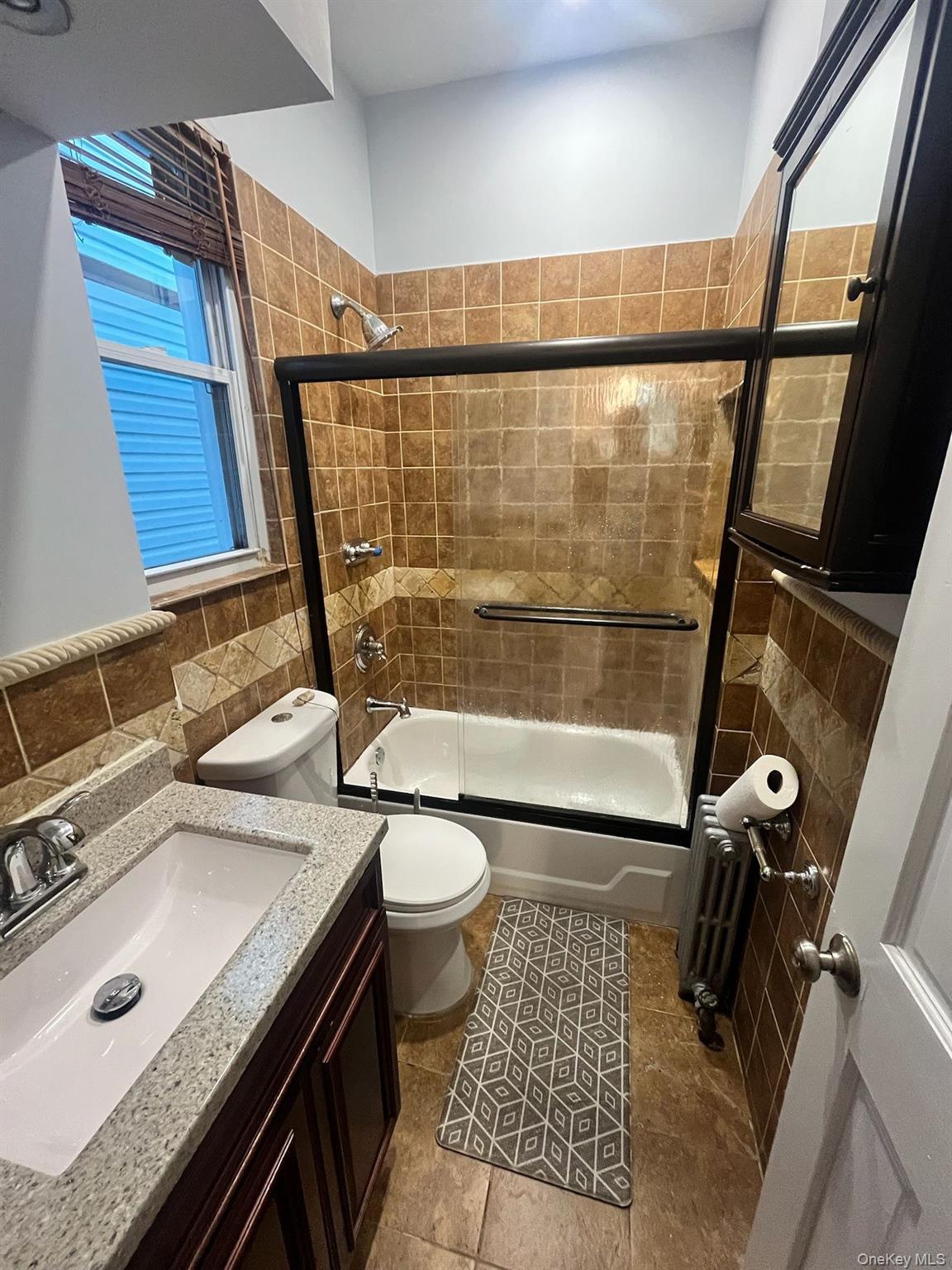 11423 Sutter Property Photo 8