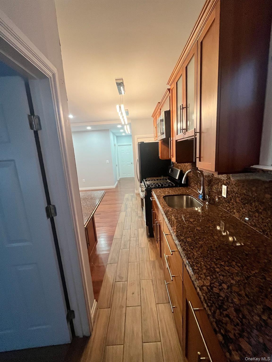 11423 Sutter Property Photo 11