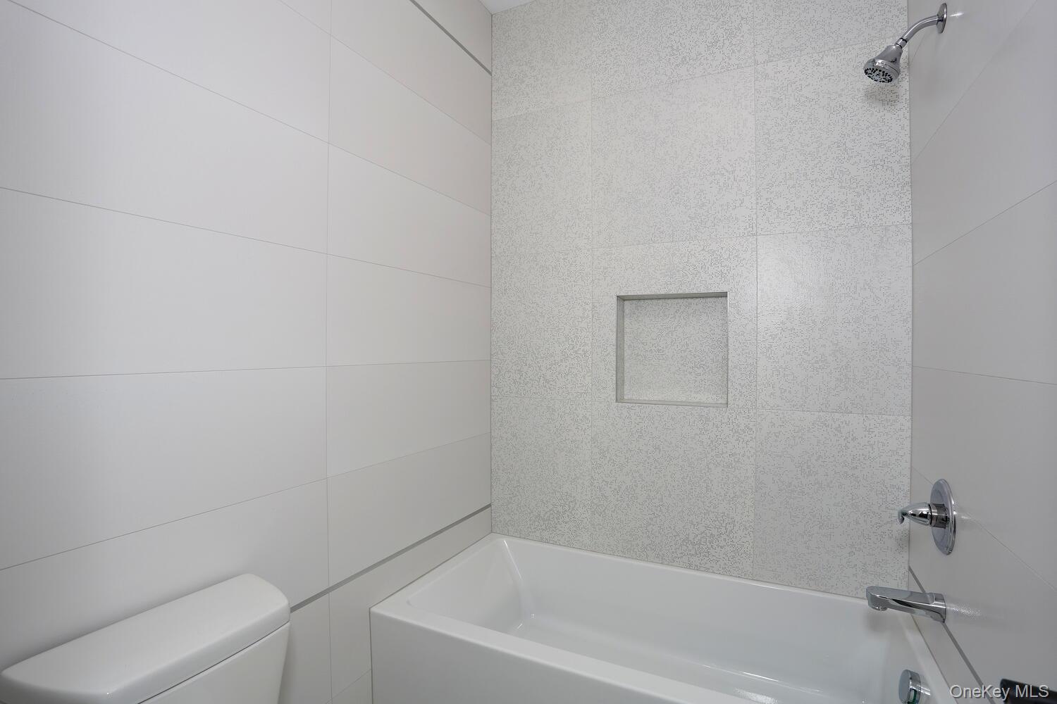 4 Howard Drive 213 Property Photo 33