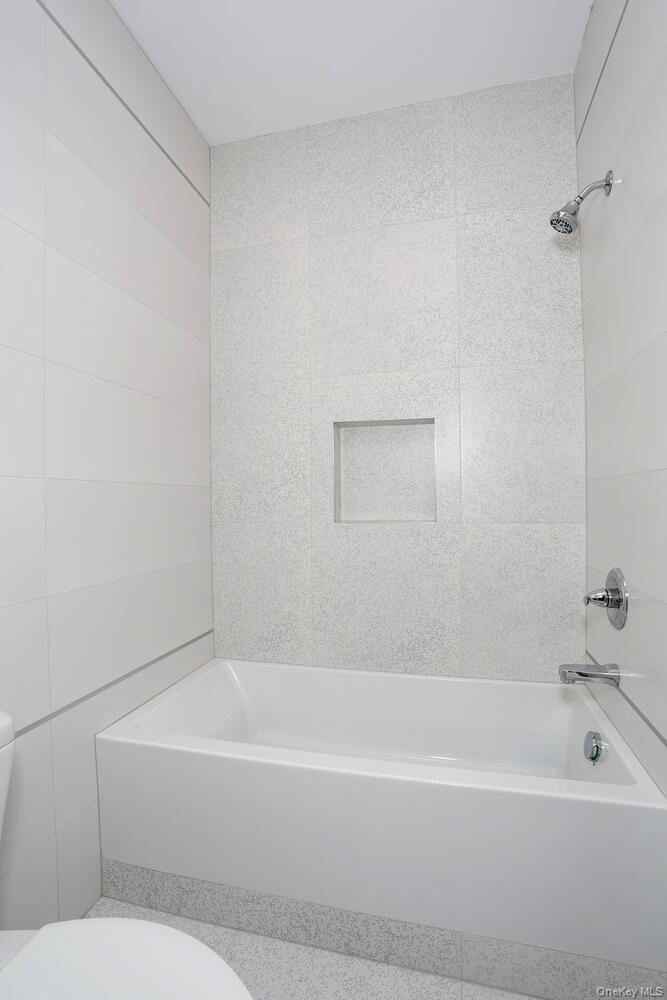 4 Howard Drive 213 Property Photo 34