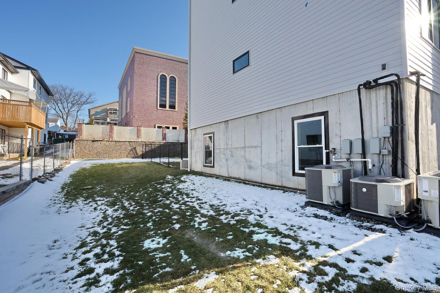 4 Howard Drive 213 Property Photo 41