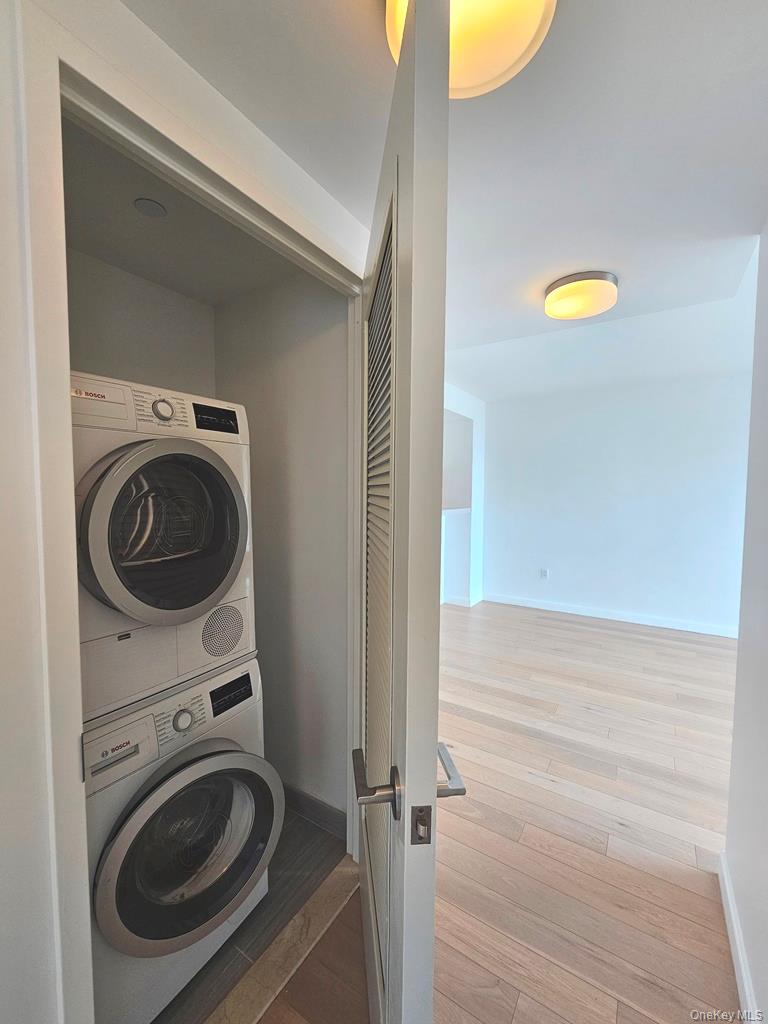 138-35 39th Avenue 12l Property Photo 11