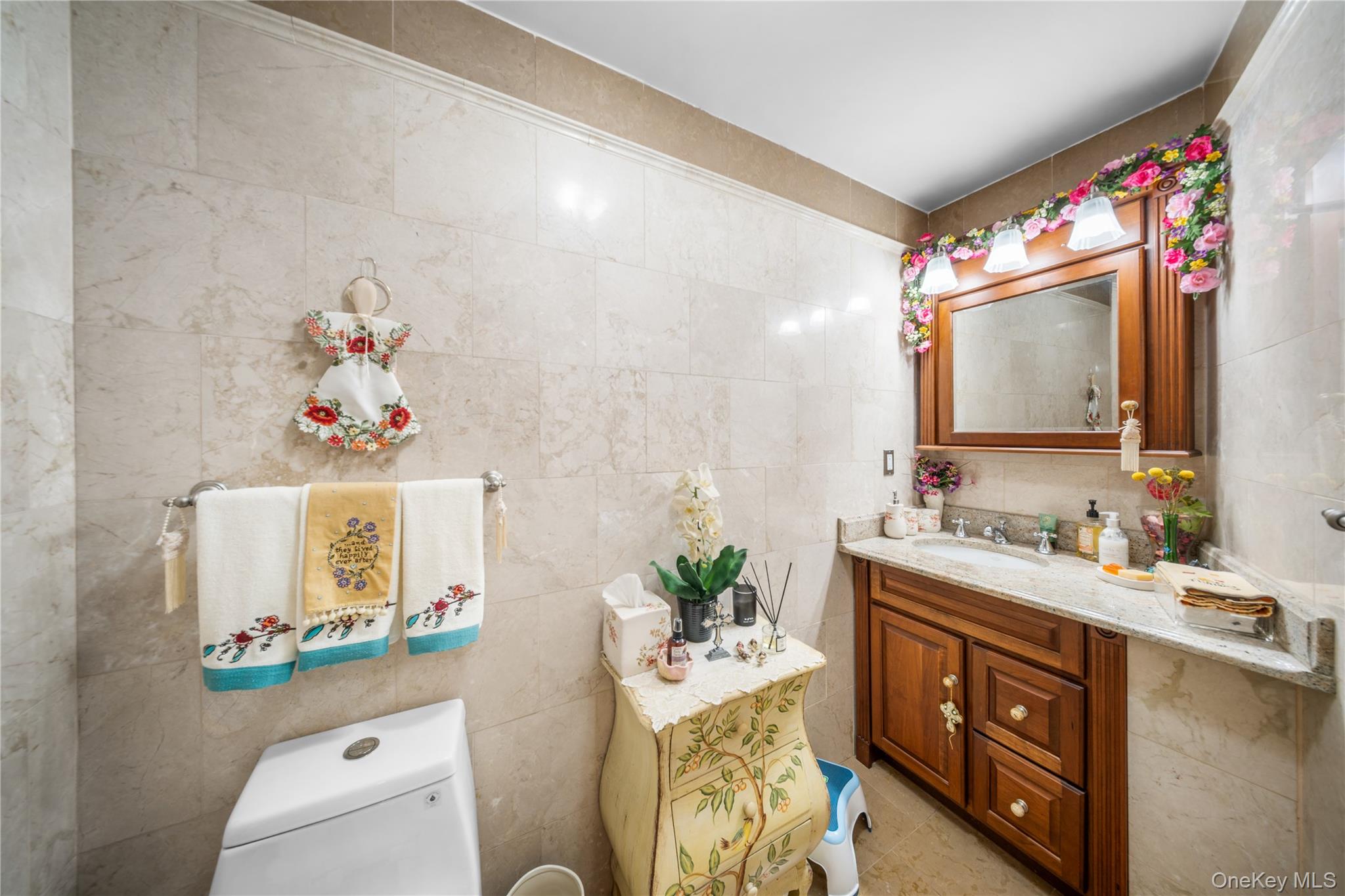 5351 63rd Street Property Photo 6