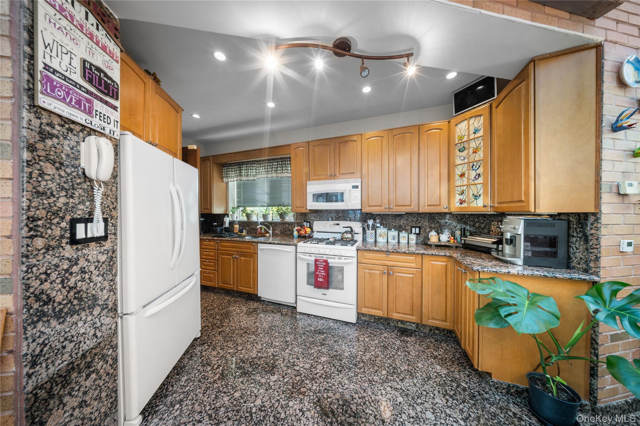 5351 63rd Street Property Photo 14