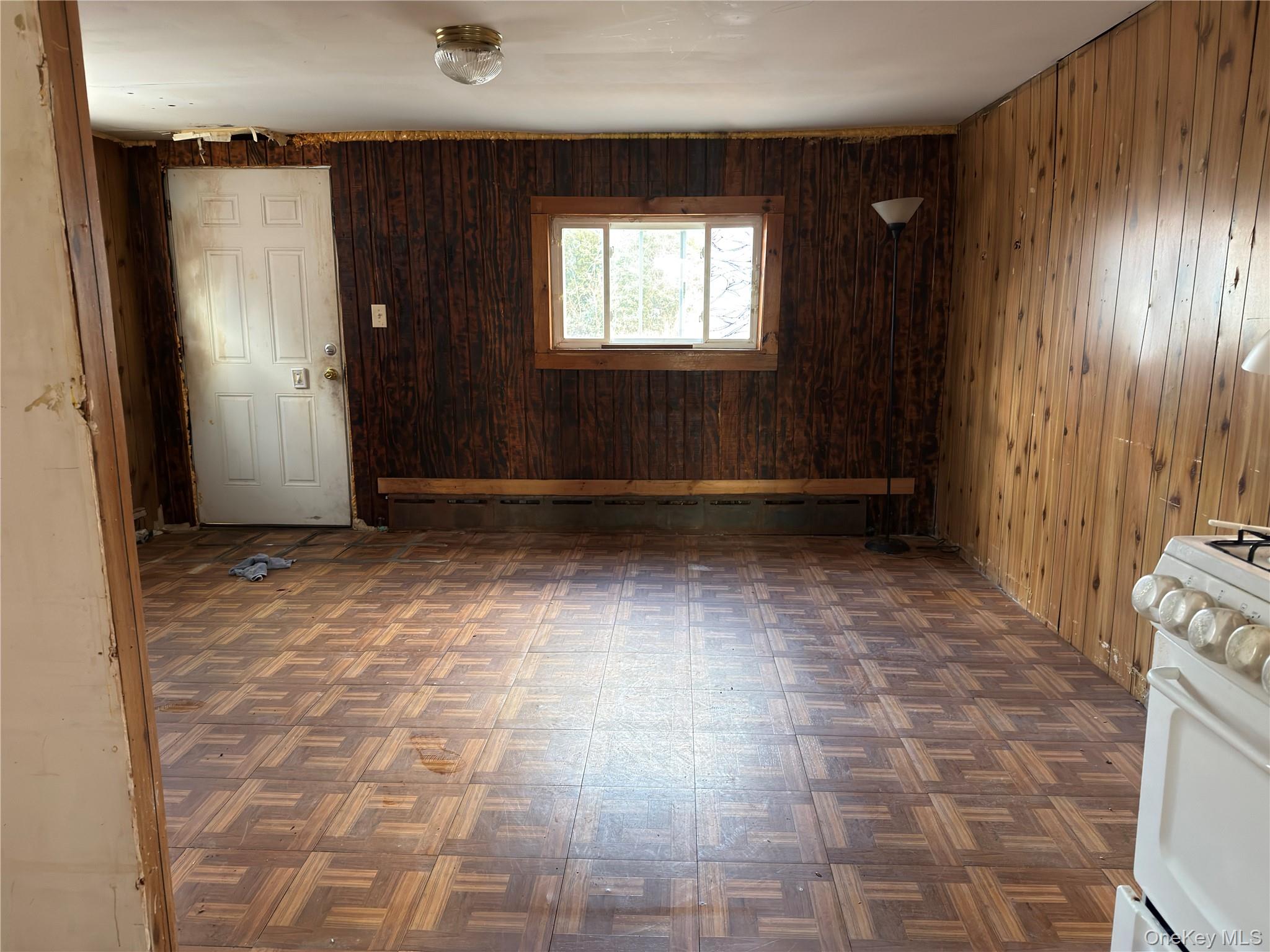 124-12 7th Avenue Property Photo 5