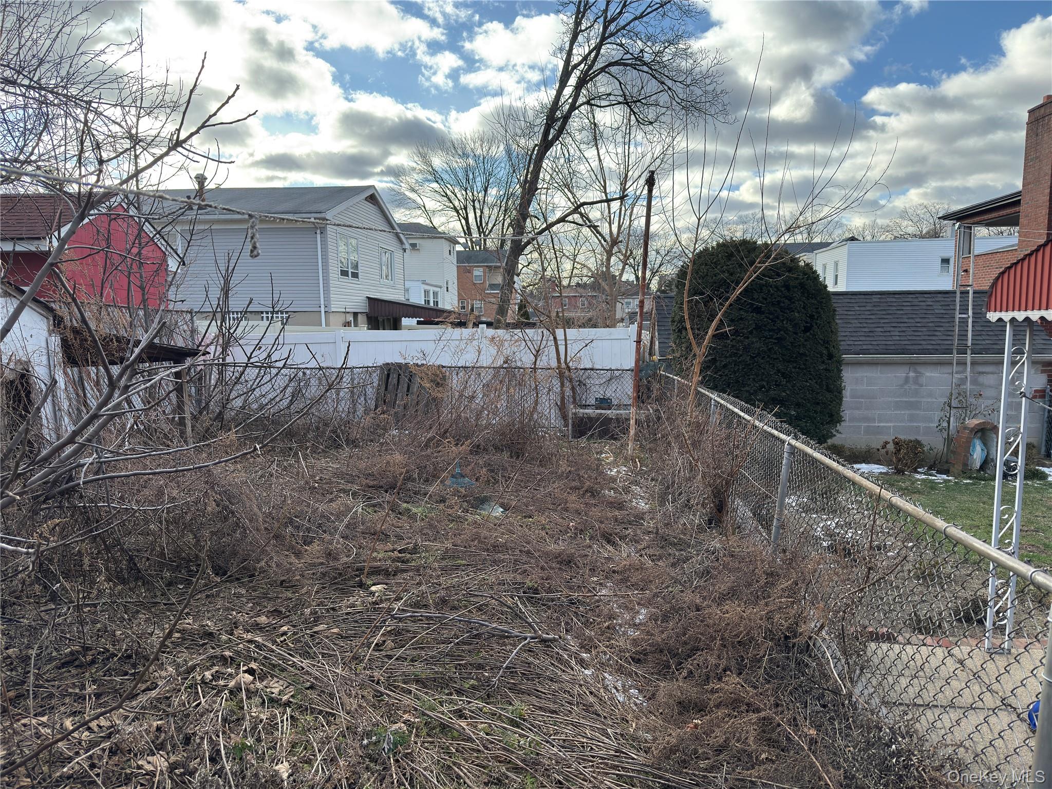 124-12 7th Avenue Property Photo 16