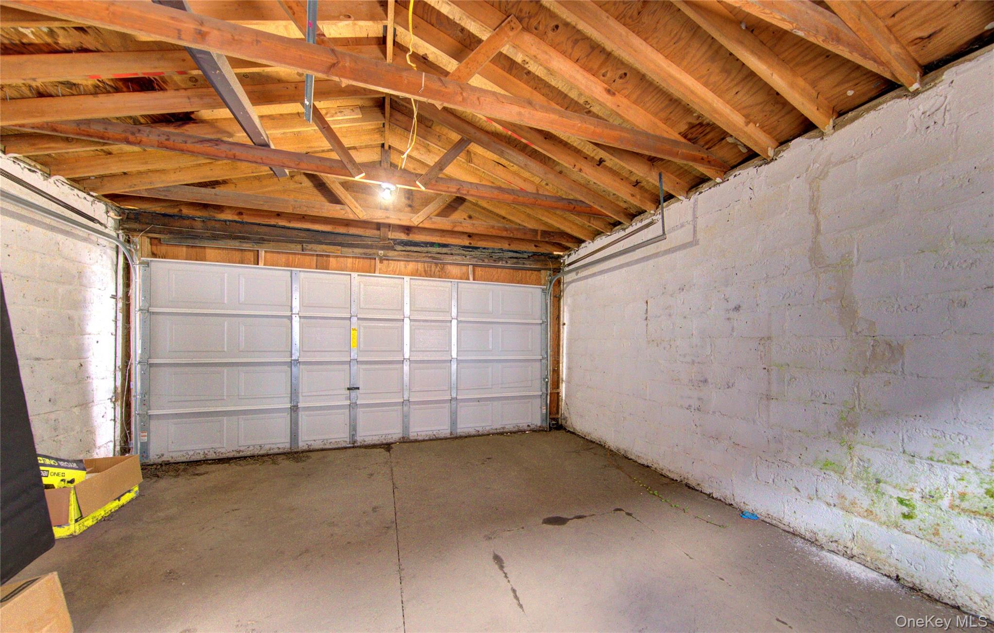 114-48 200th Street Property Photo 4