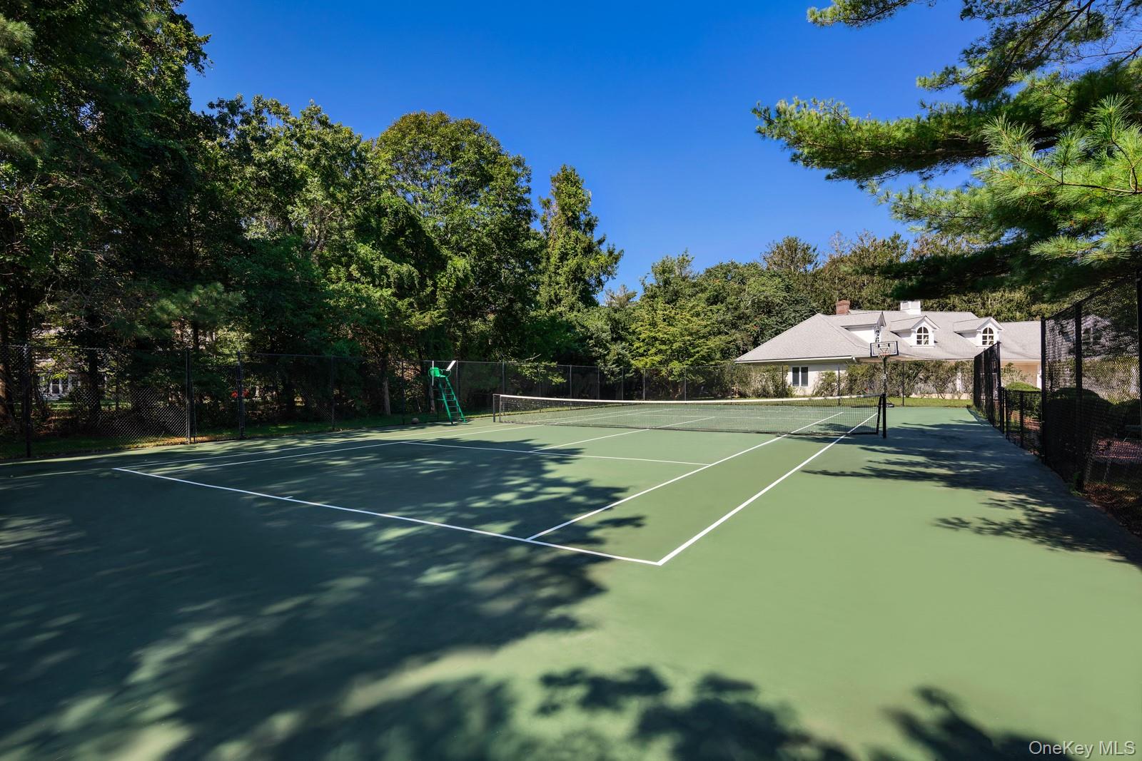 94 Quogue Street Property Photo 38