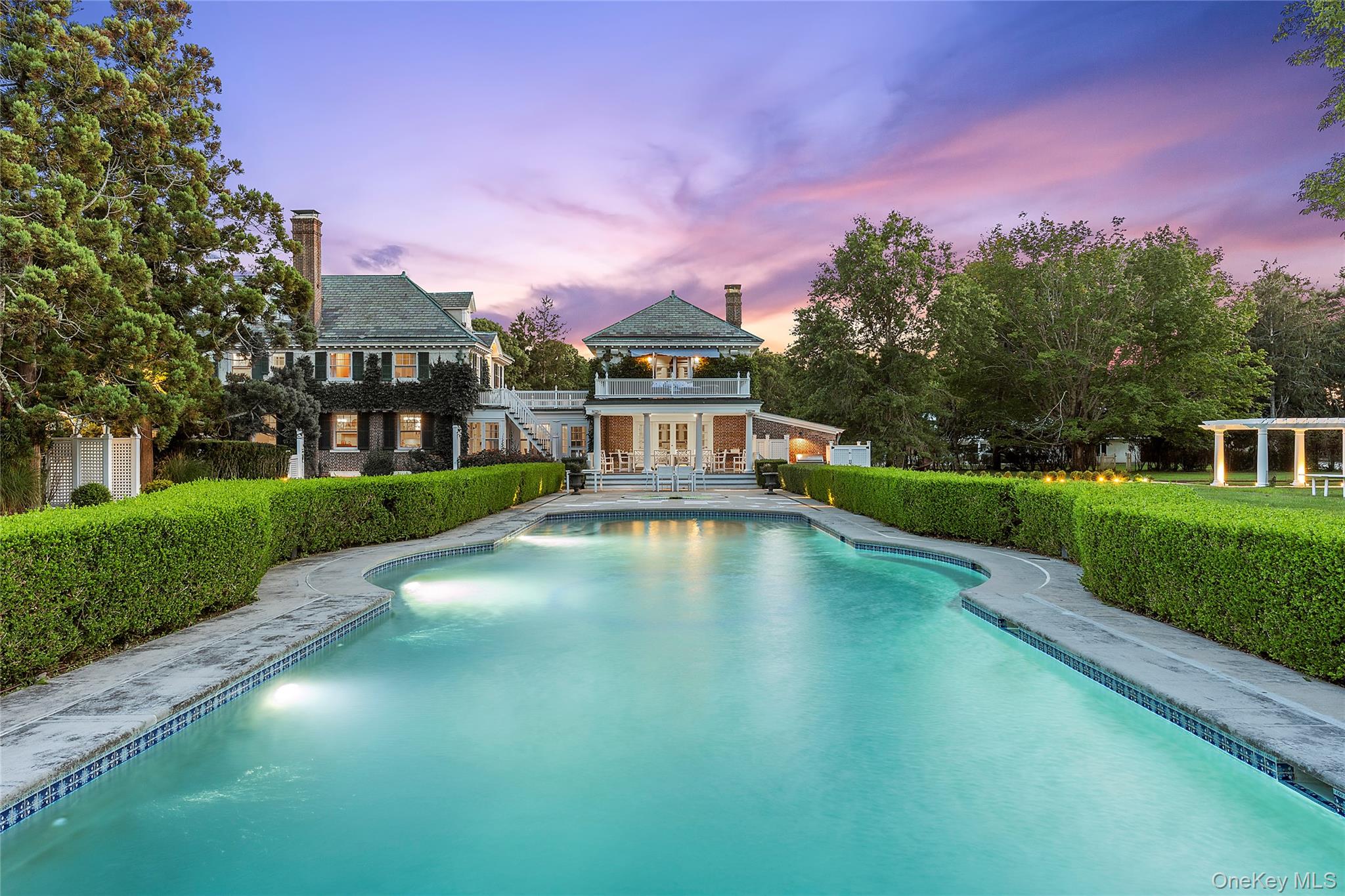 94 Quogue Street Property Photo 44