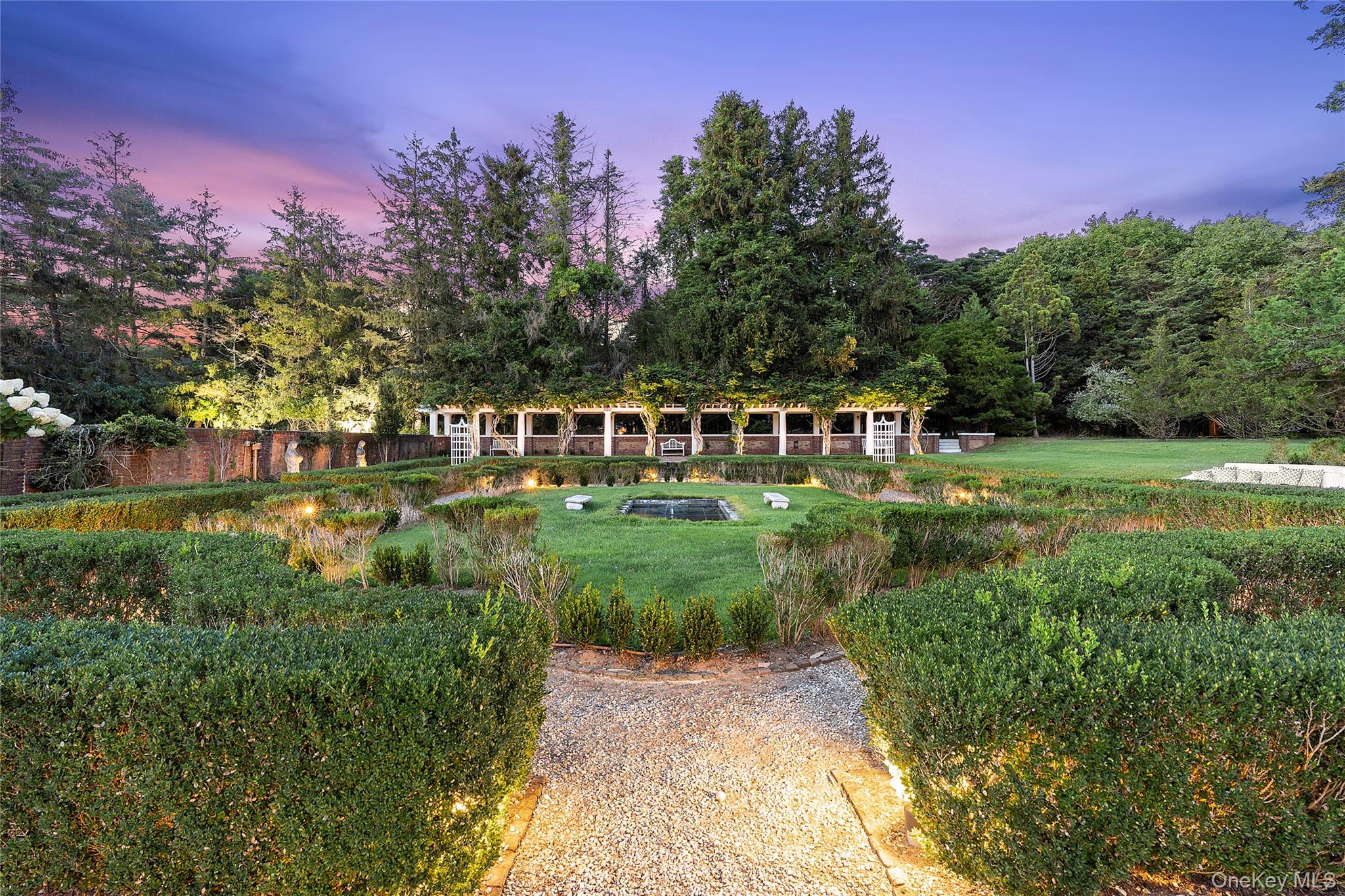 94 Quogue Street Property Photo 46