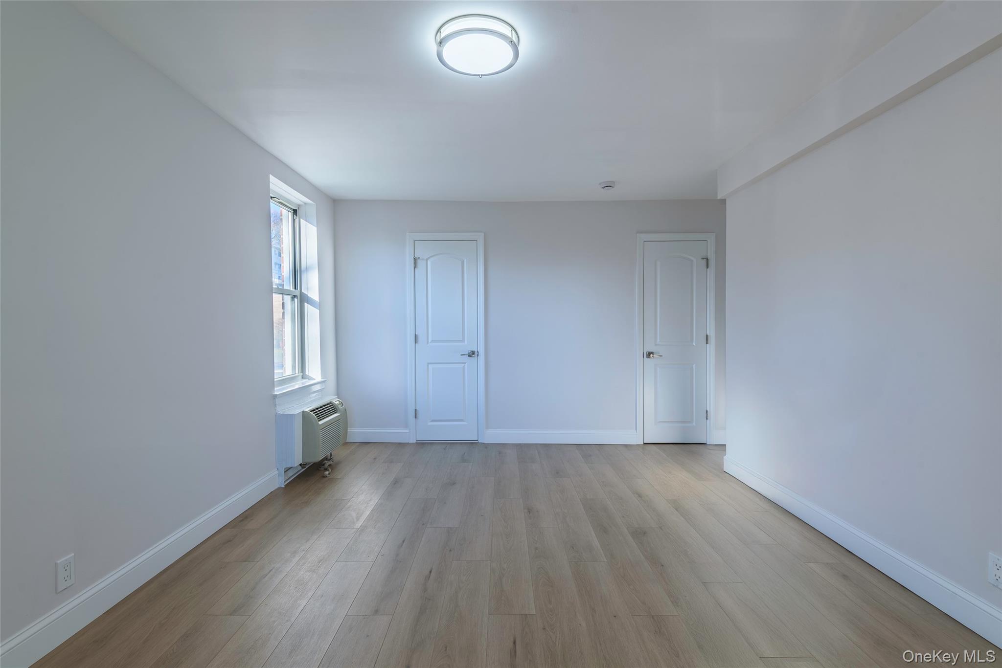 125 Bronx River Road 2e Property Photo 12