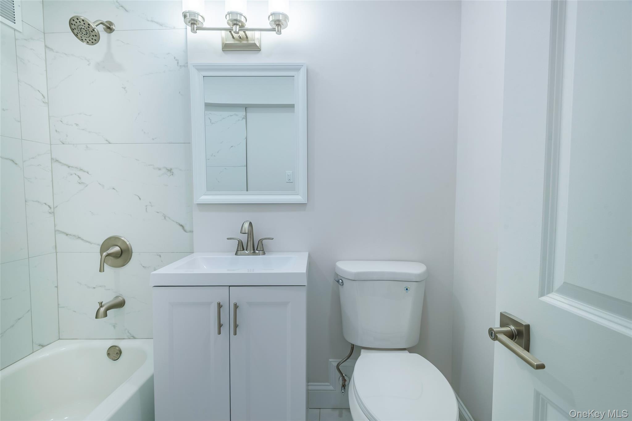125 Bronx River Road 2e Property Photo 17
