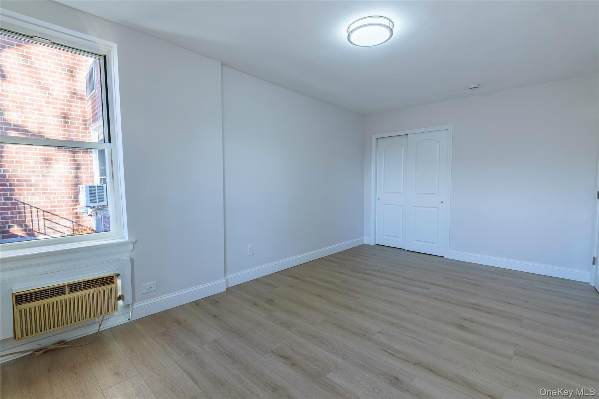 125 Bronx River Road 2e Property Photo 22
