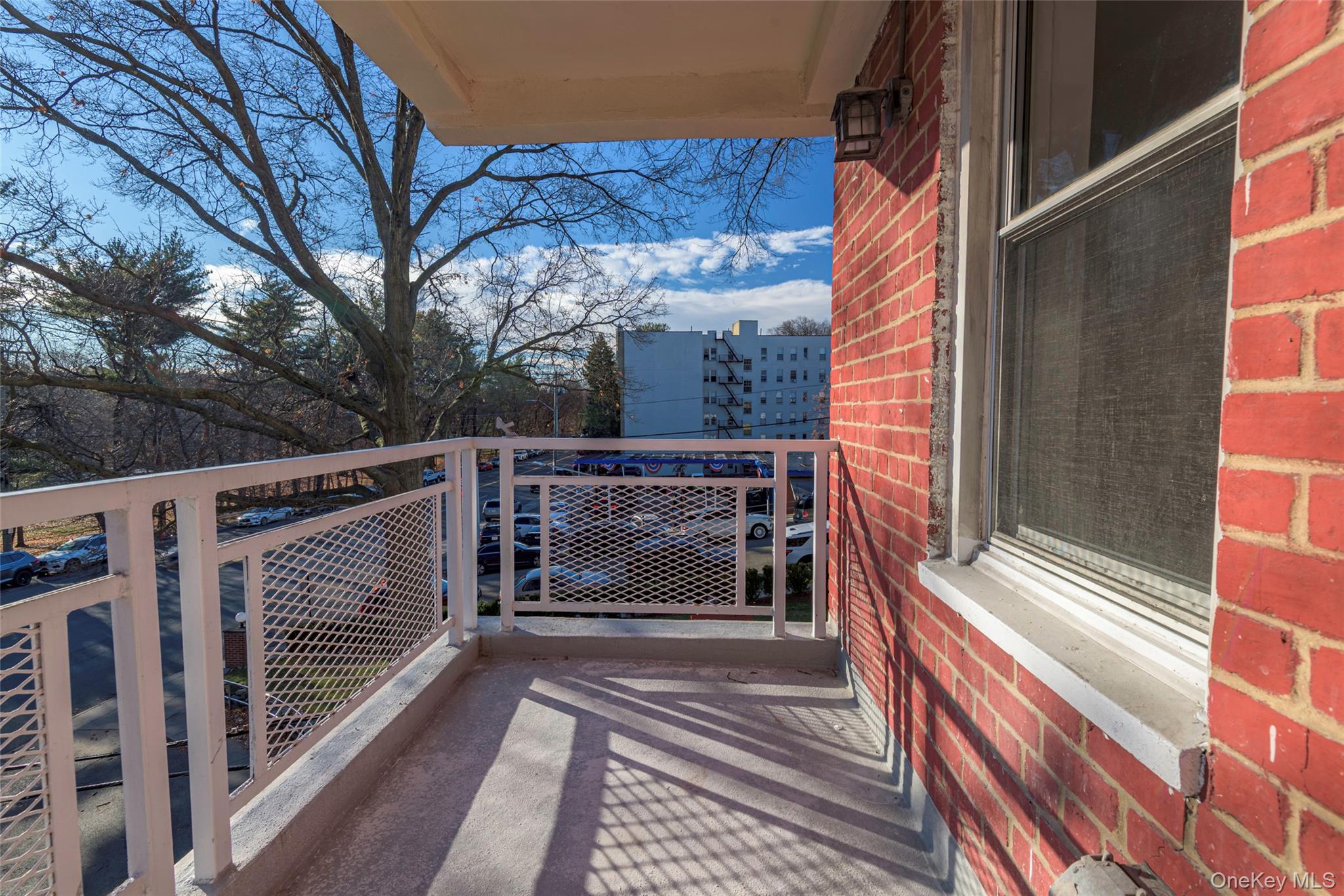 125 Bronx River Road 2e Property Photo 23