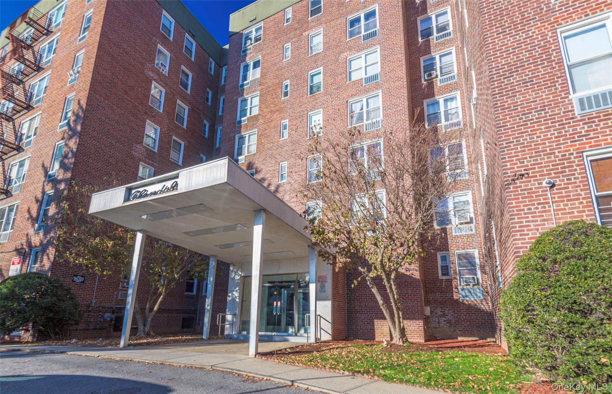 125 Bronx River Road 2e Property Photo 28