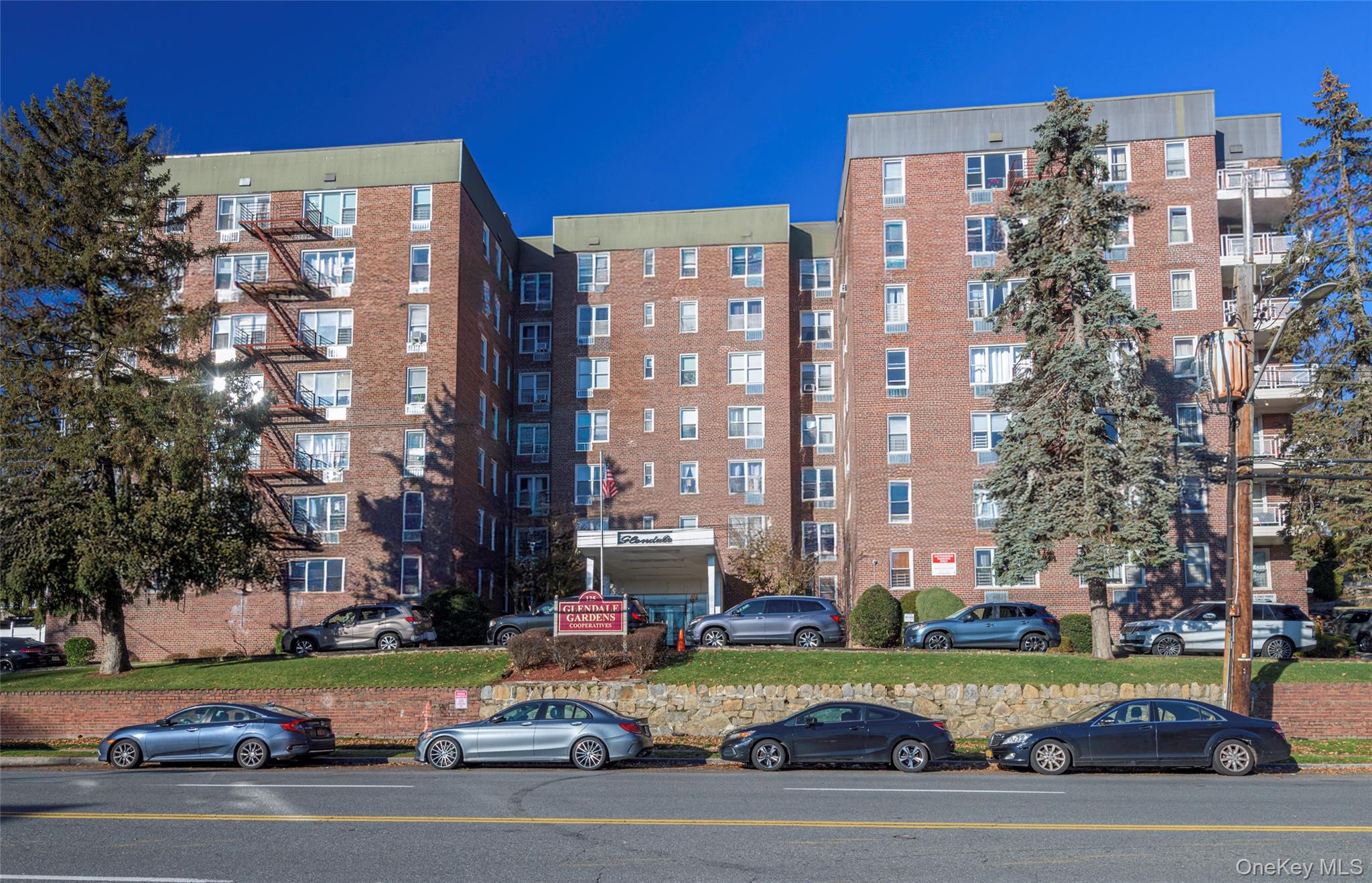 125 Bronx River Road 2e Property Photo 30
