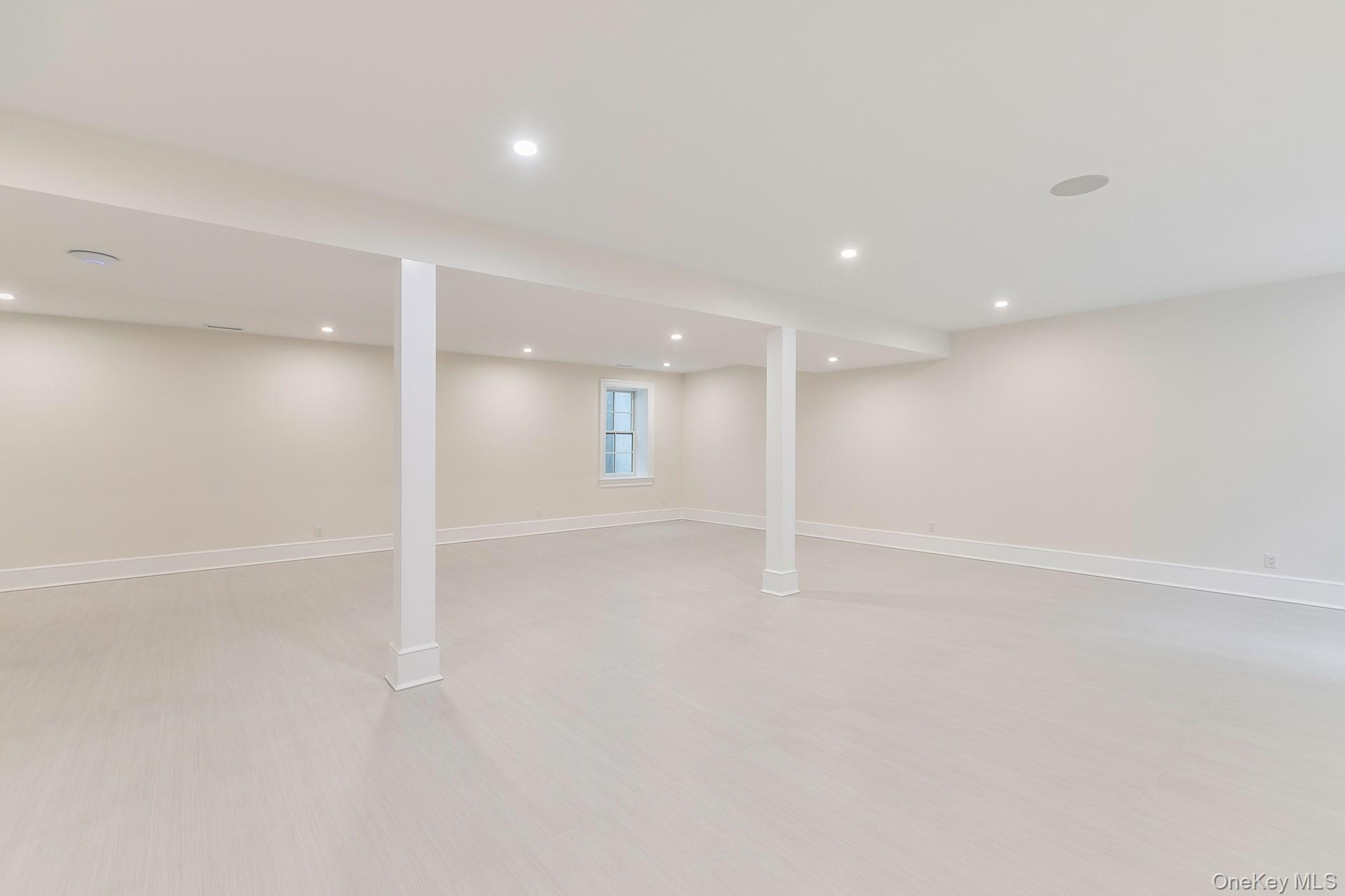 66 Peters Lane Property Photo 33