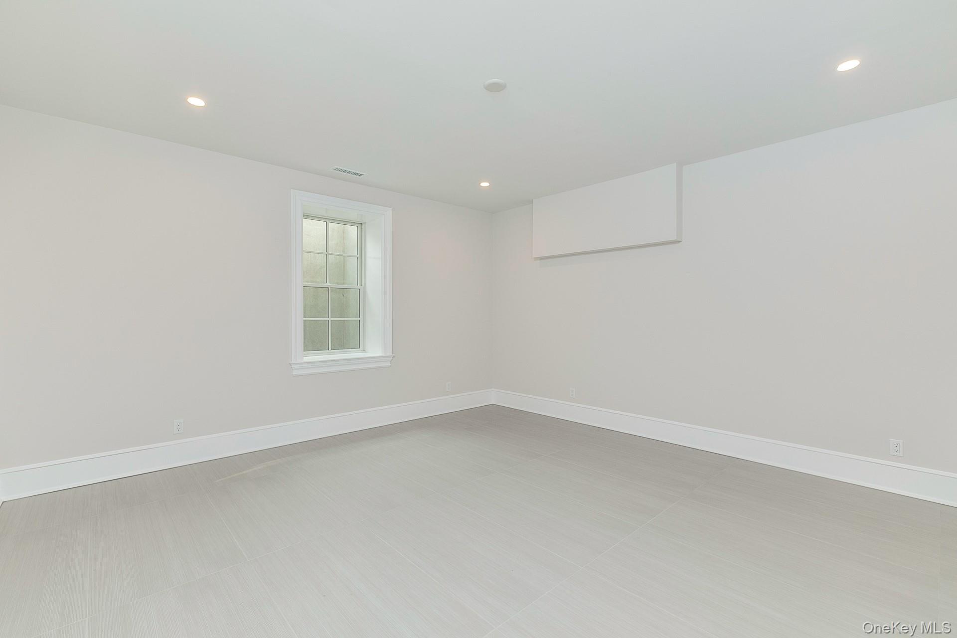 66 Peters Lane Property Photo 37