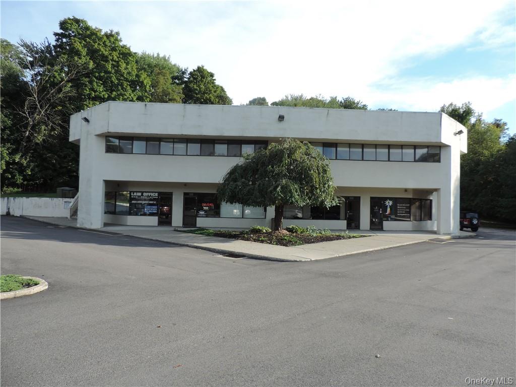 2424 Route 52 2E Property Photo 1