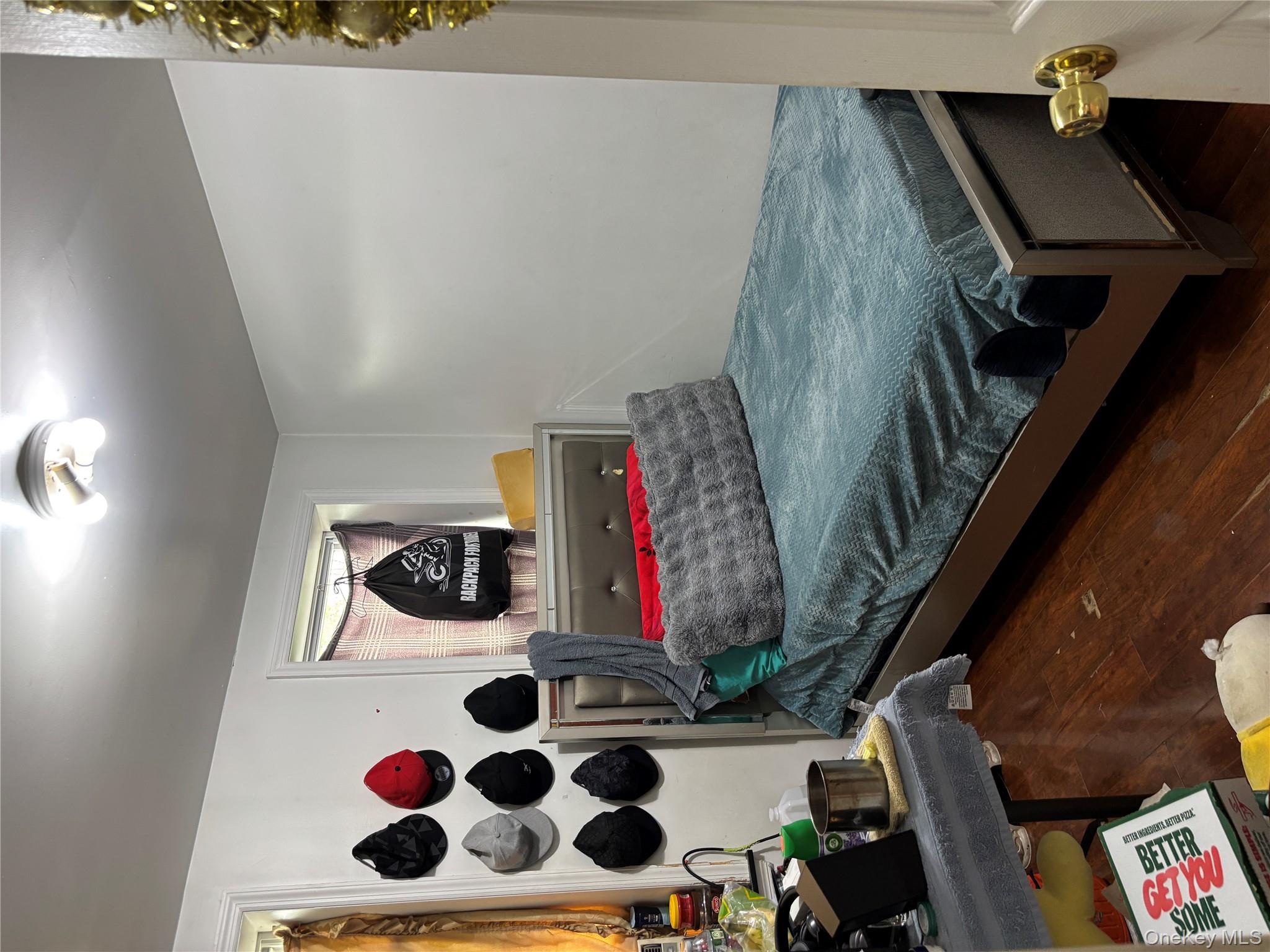 9904 Northern Boulevard Property Photo 16