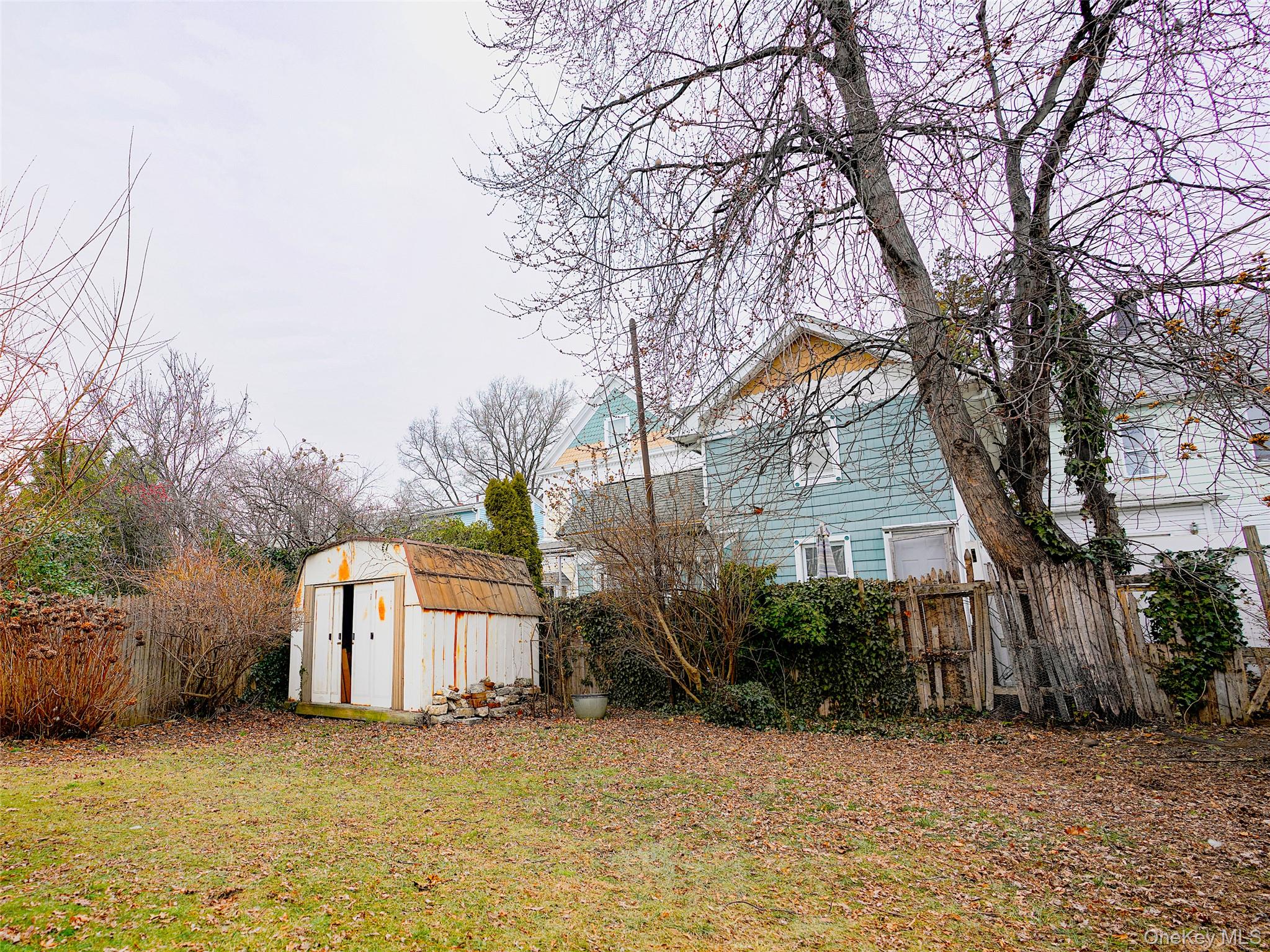 37 Centre Street Property Photo 28