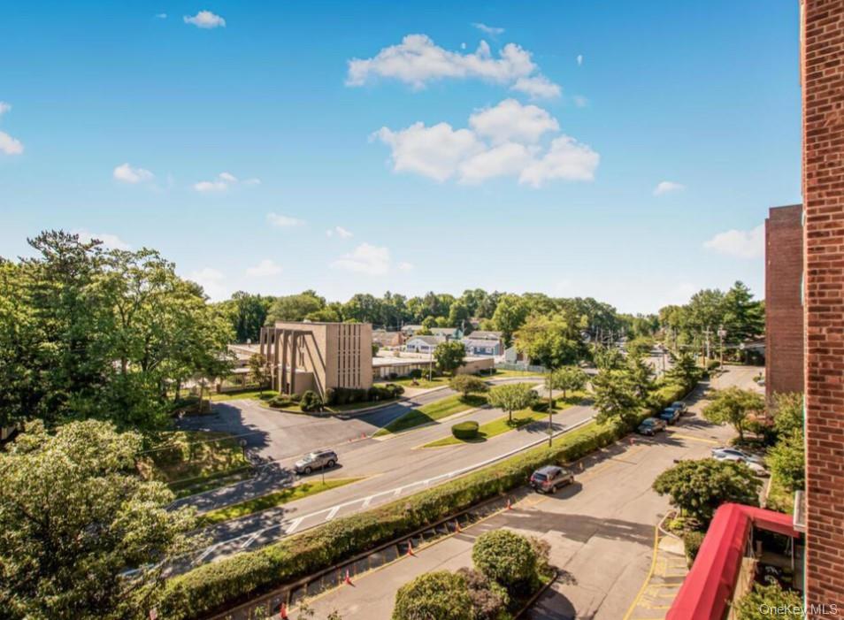 245 Rumsey Road 4k Property Photo 3