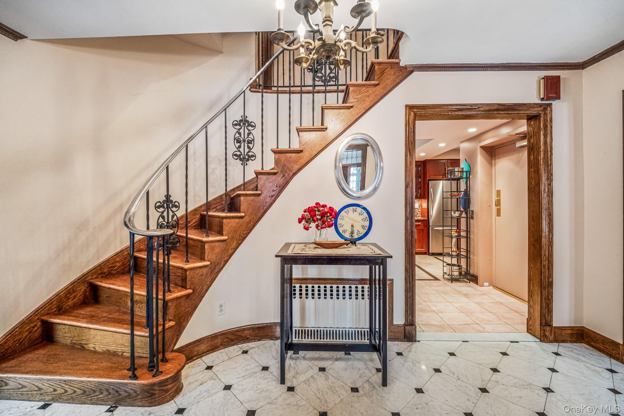 31 Puritan Avenue Property Photo 6