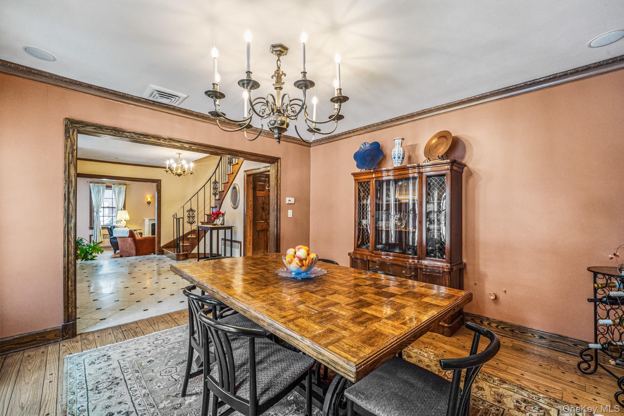 31 Puritan Avenue Property Photo 10