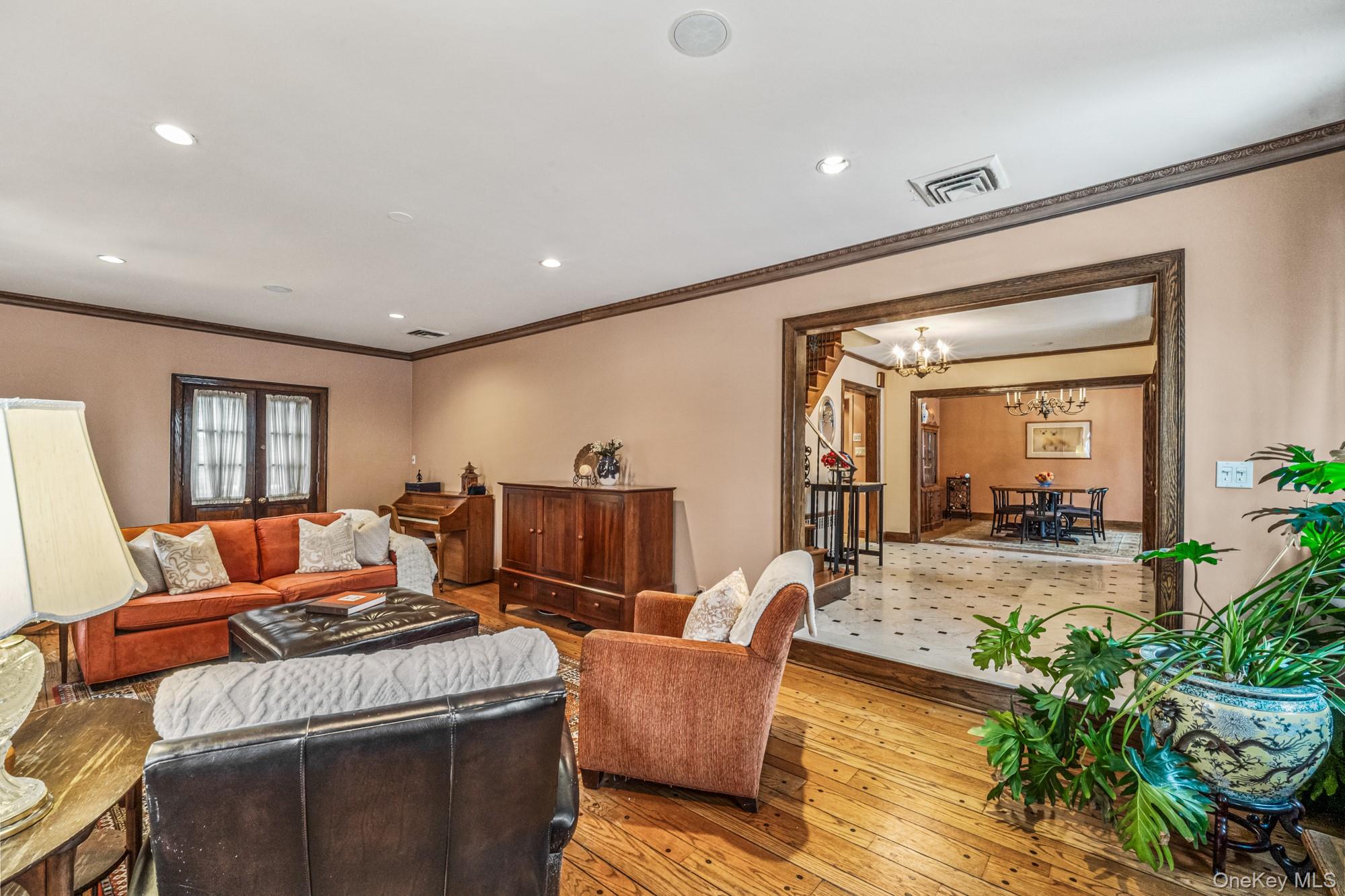 31 Puritan Avenue Property Photo 19