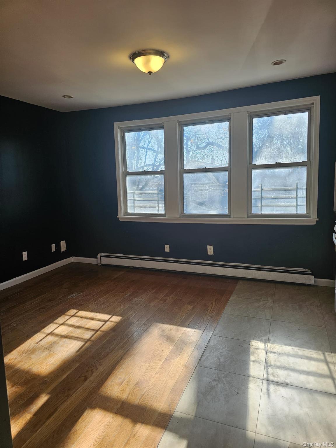11119 156th Street Property Photo 3