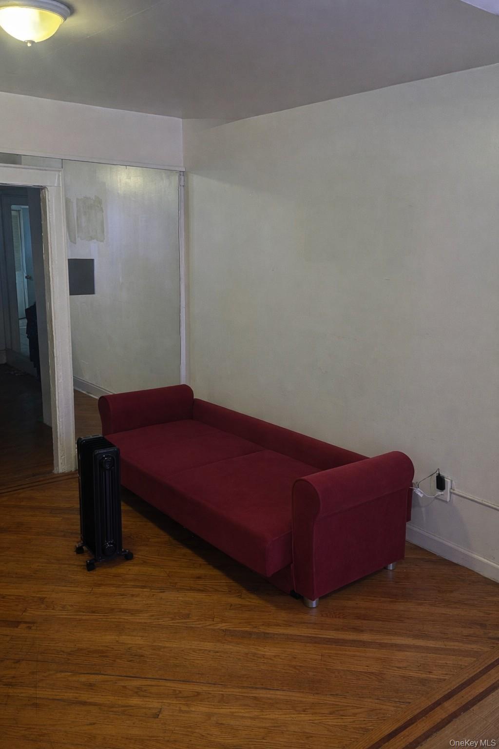 118-18 190th Street Property Photo 14