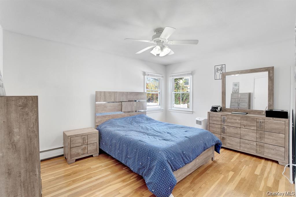 61 S Merrick Road Property Photo 17
