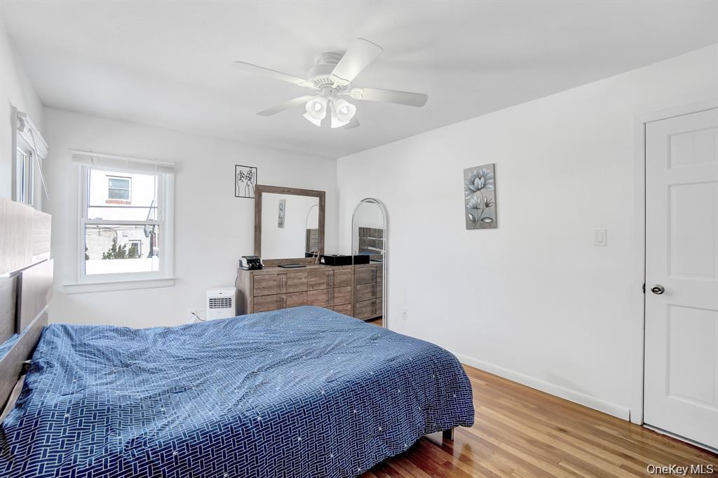 61 S Merrick Road Property Photo 18