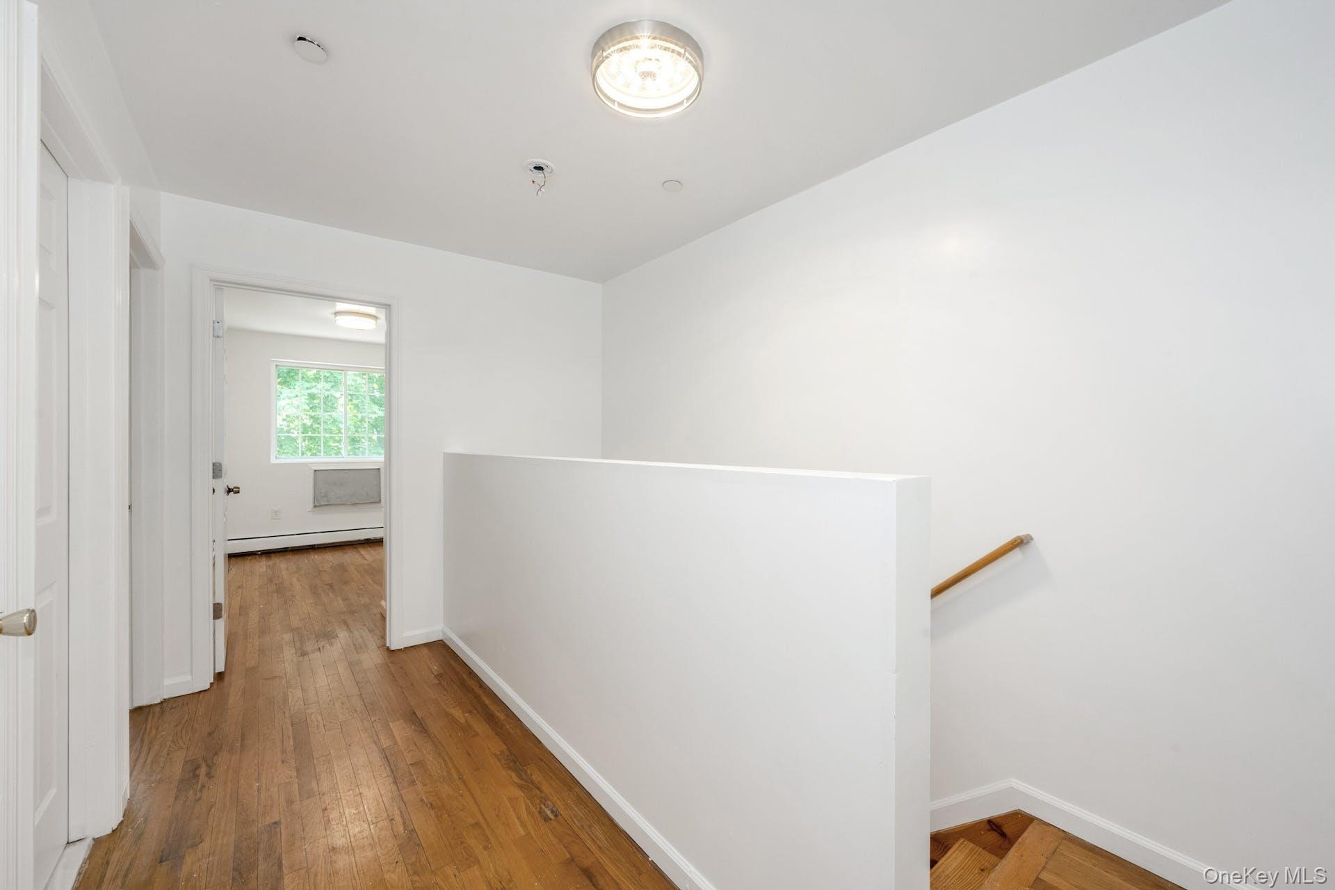 3313 Rombouts Avenue Property Photo 24