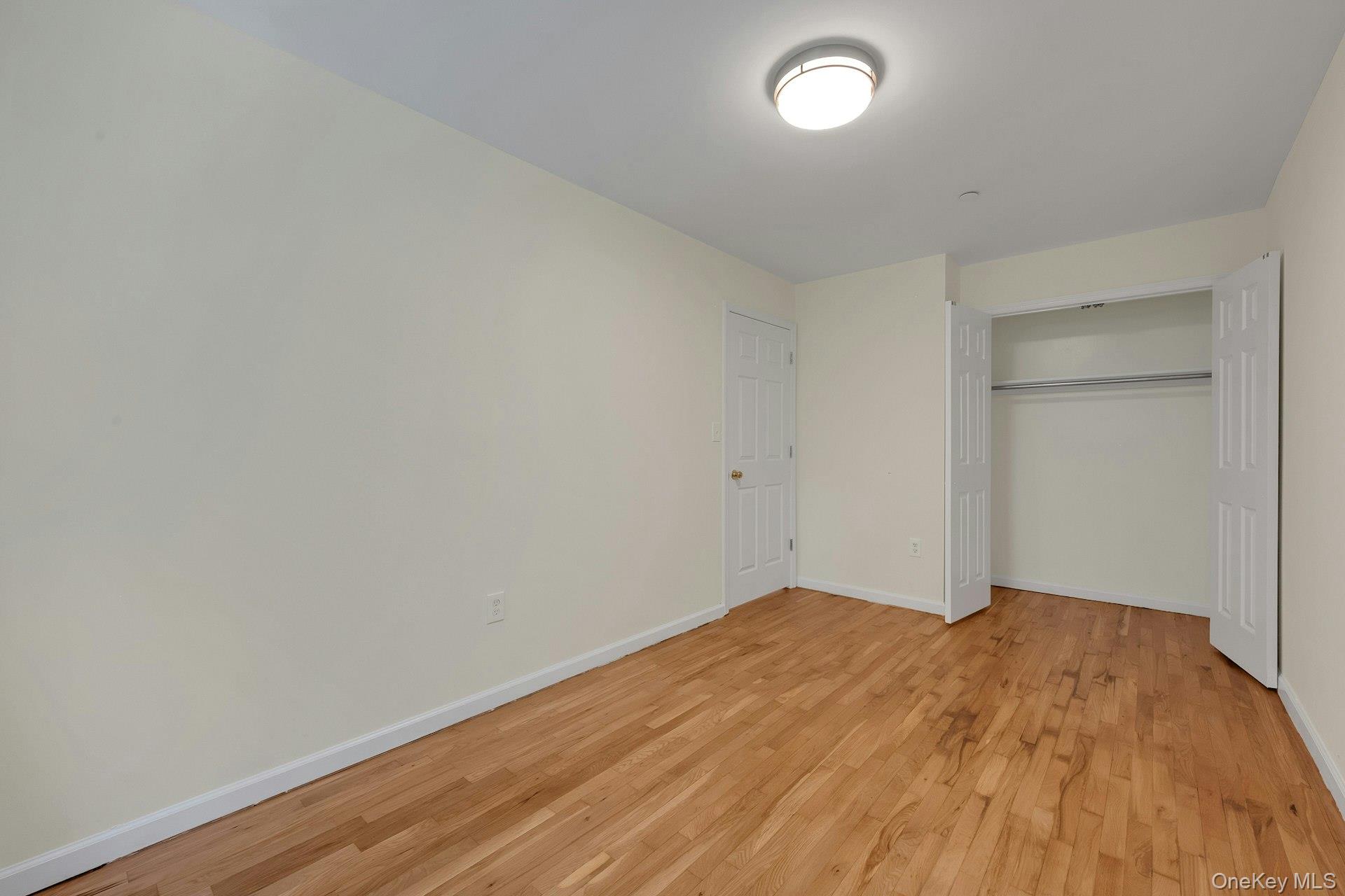3313 Rombouts Avenue Property Photo 41