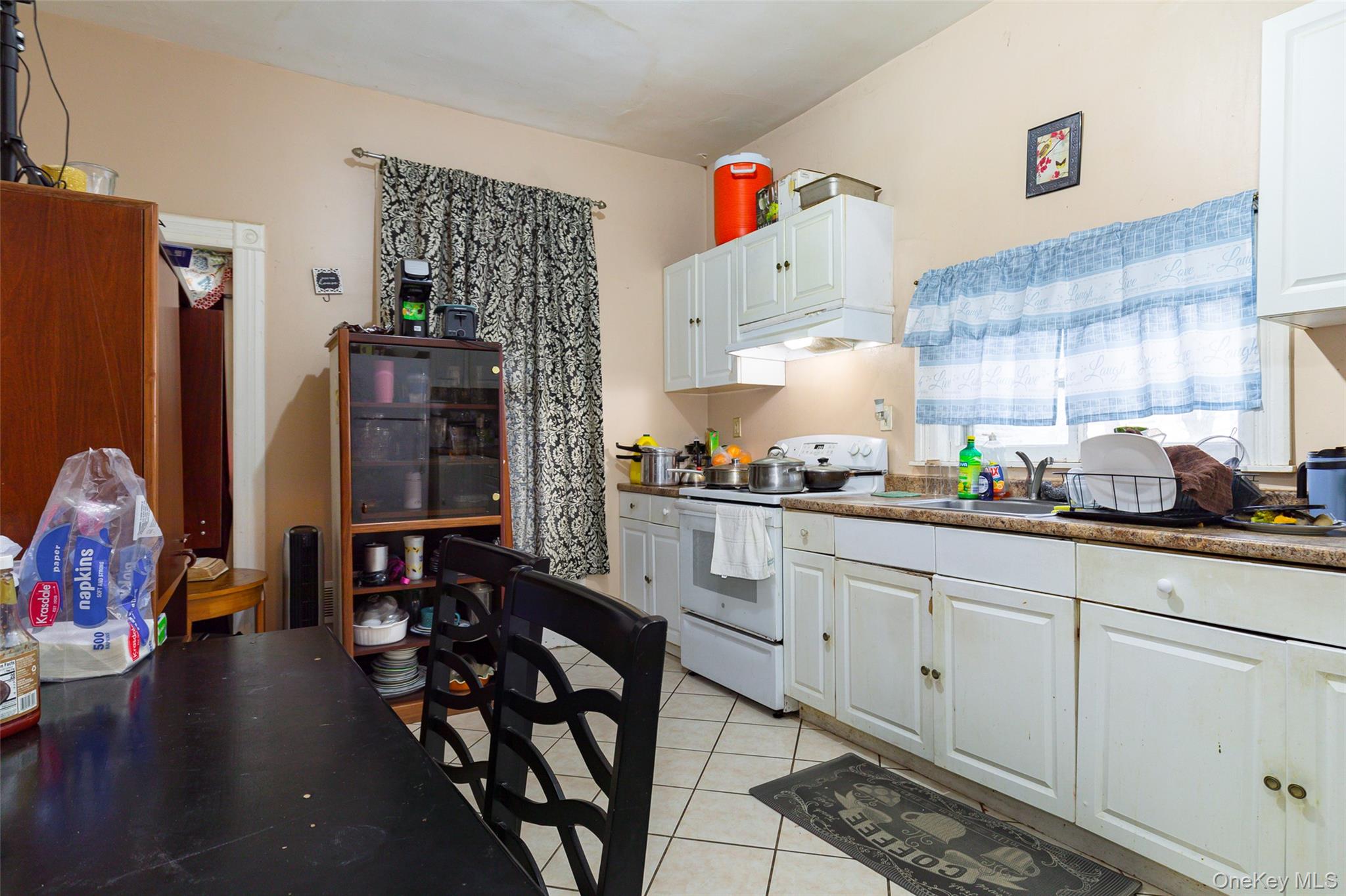 94 Academy Street Property Photo 14