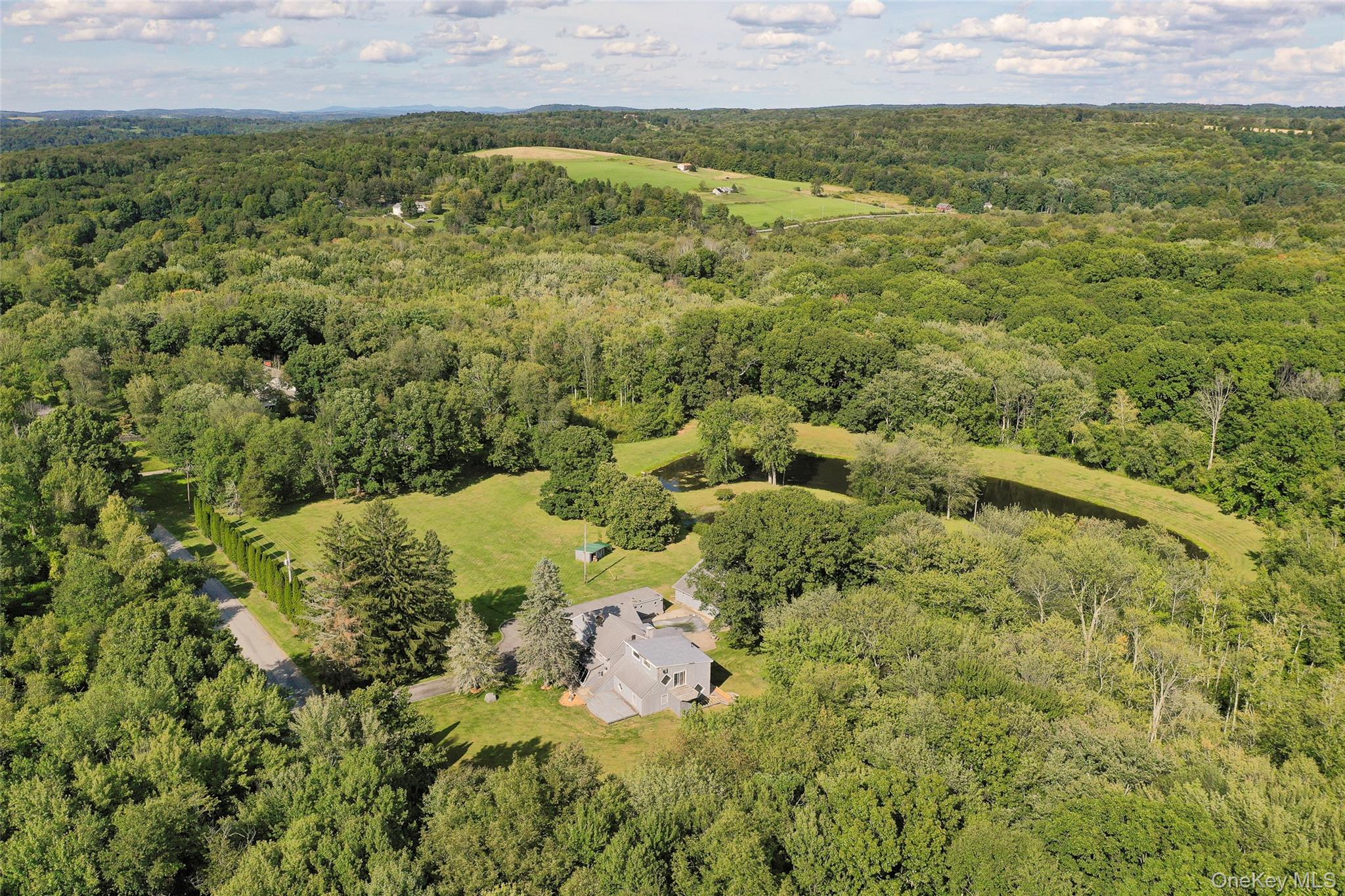 89 Deer Pond Road Property Photo 10