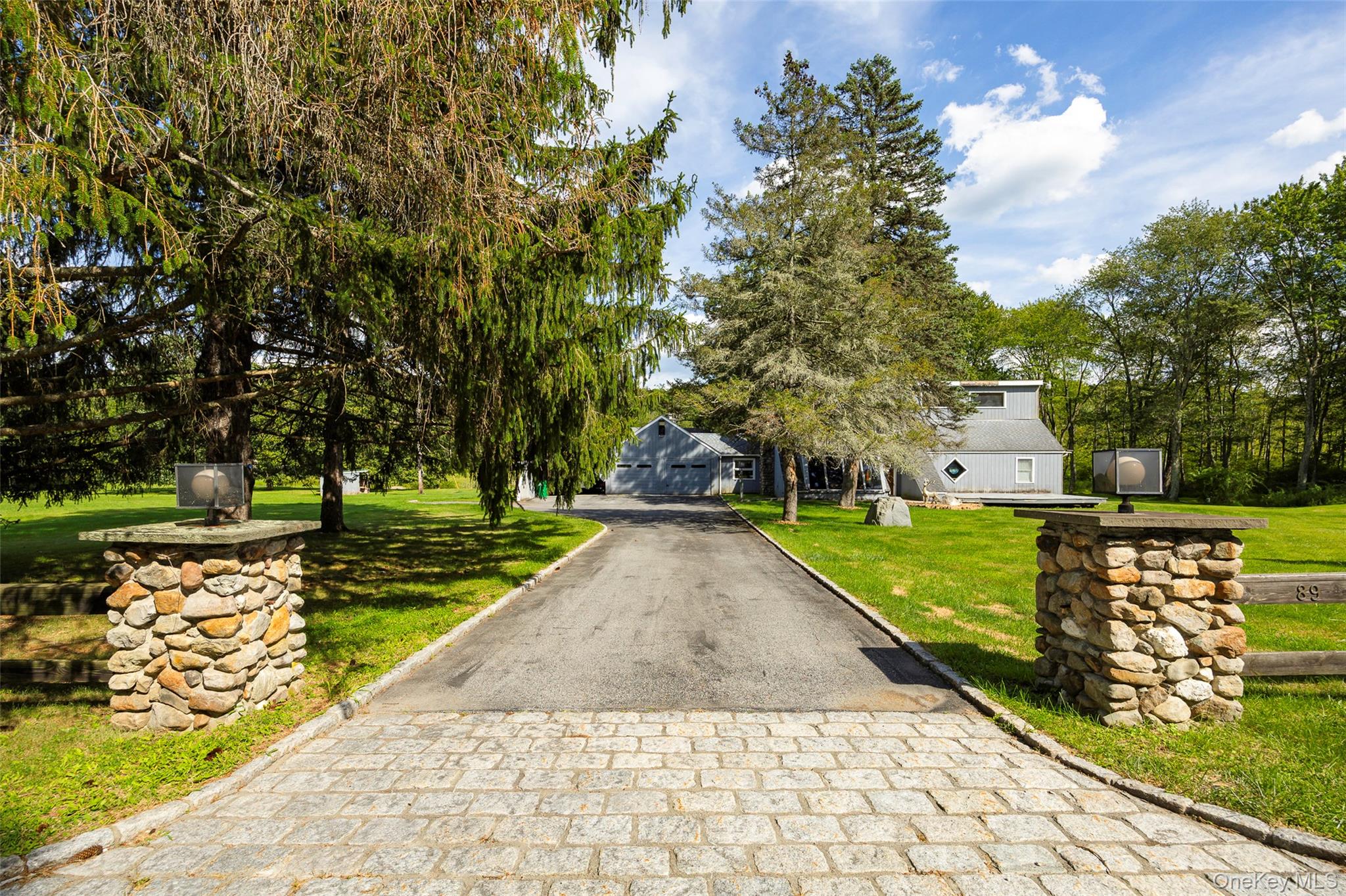 89 Deer Pond Road Property Photo 11