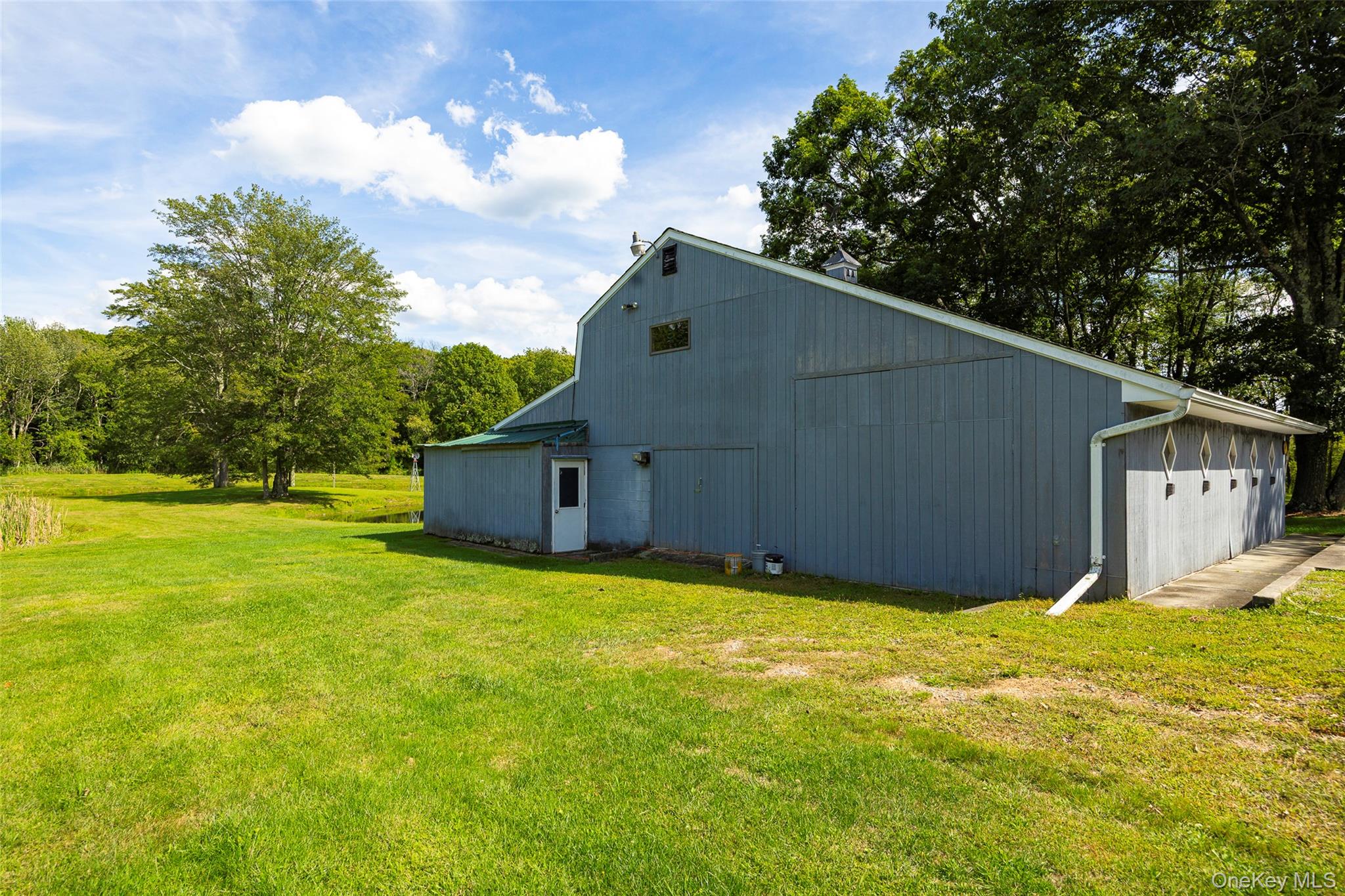 89 Deer Pond Road Property Photo 32