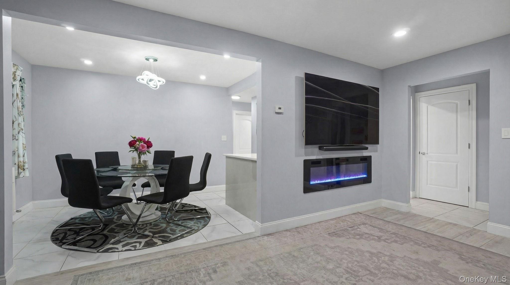 8268 Little Neck Parkway Property Photo 25