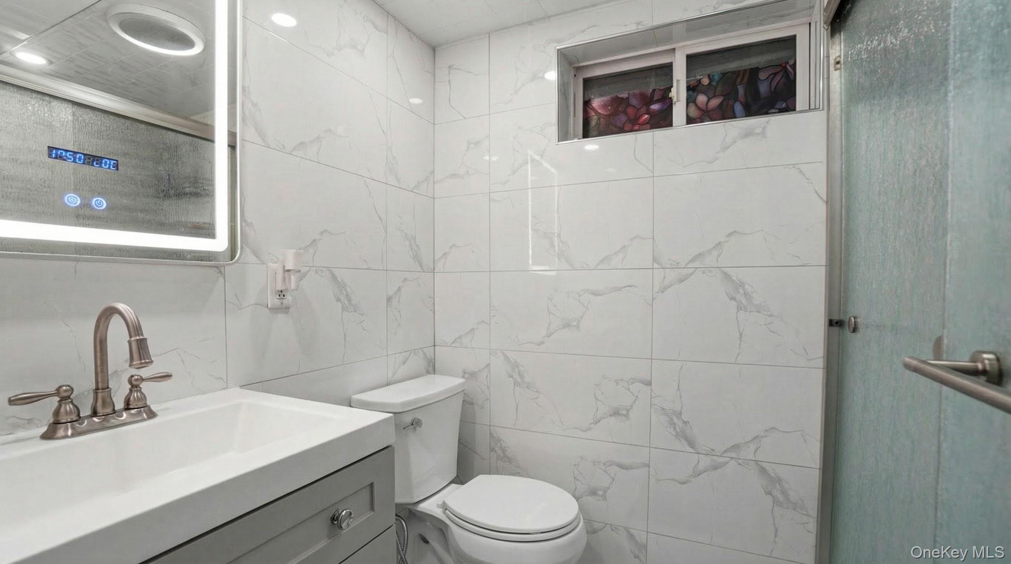 8268 Little Neck Parkway Property Photo 26