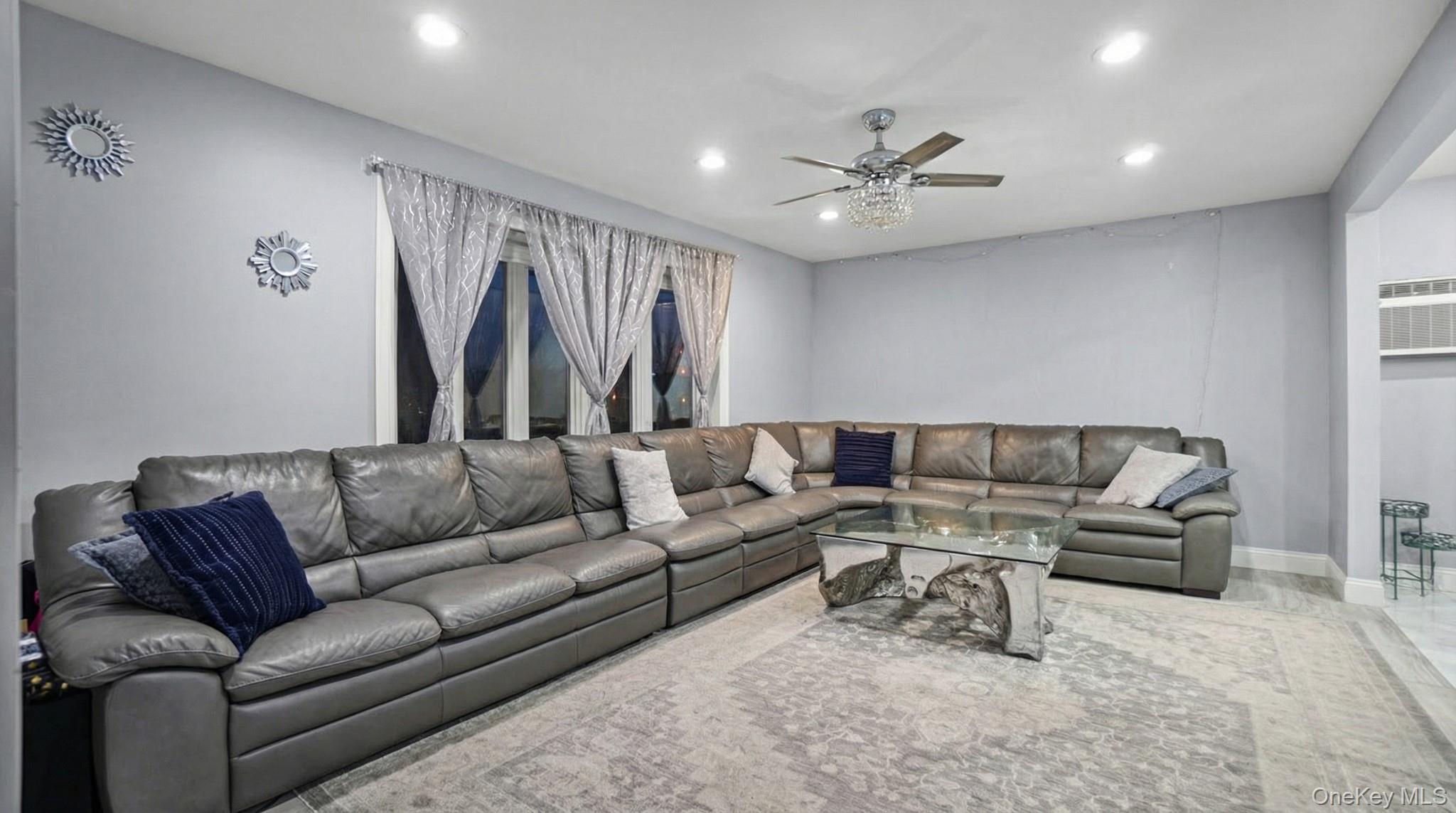 8268 Little Neck Parkway Property Photo 27