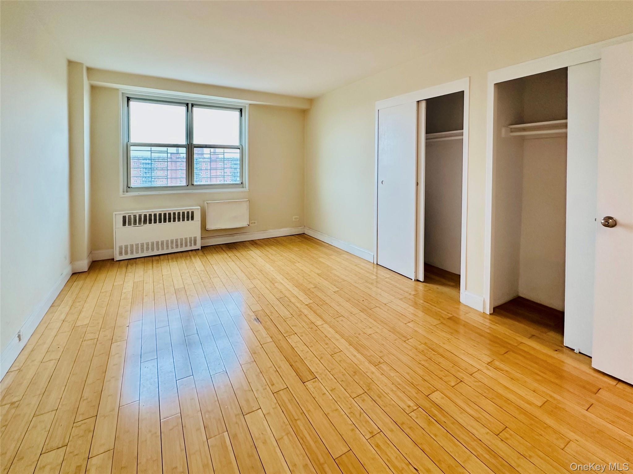 880 Boynton Avenue 18a Property Photo 18