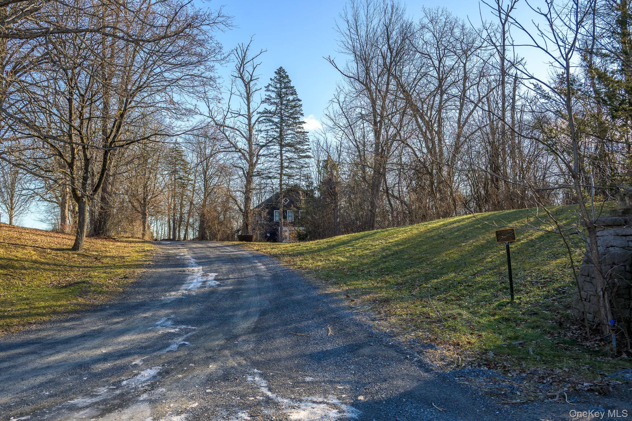 91 Scheller Park Road Property Photo 1