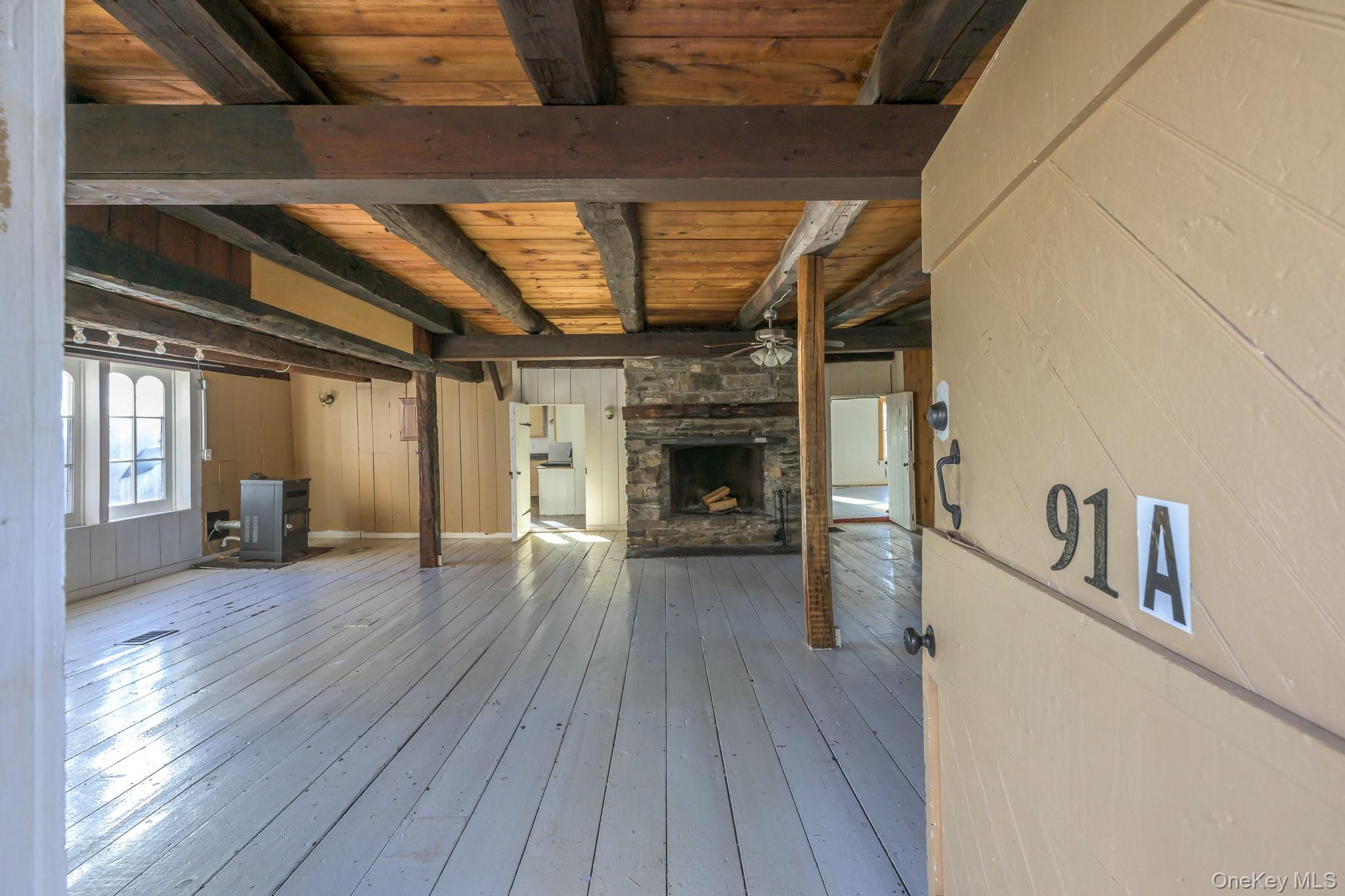 91 Scheller Park Road Property Photo 6