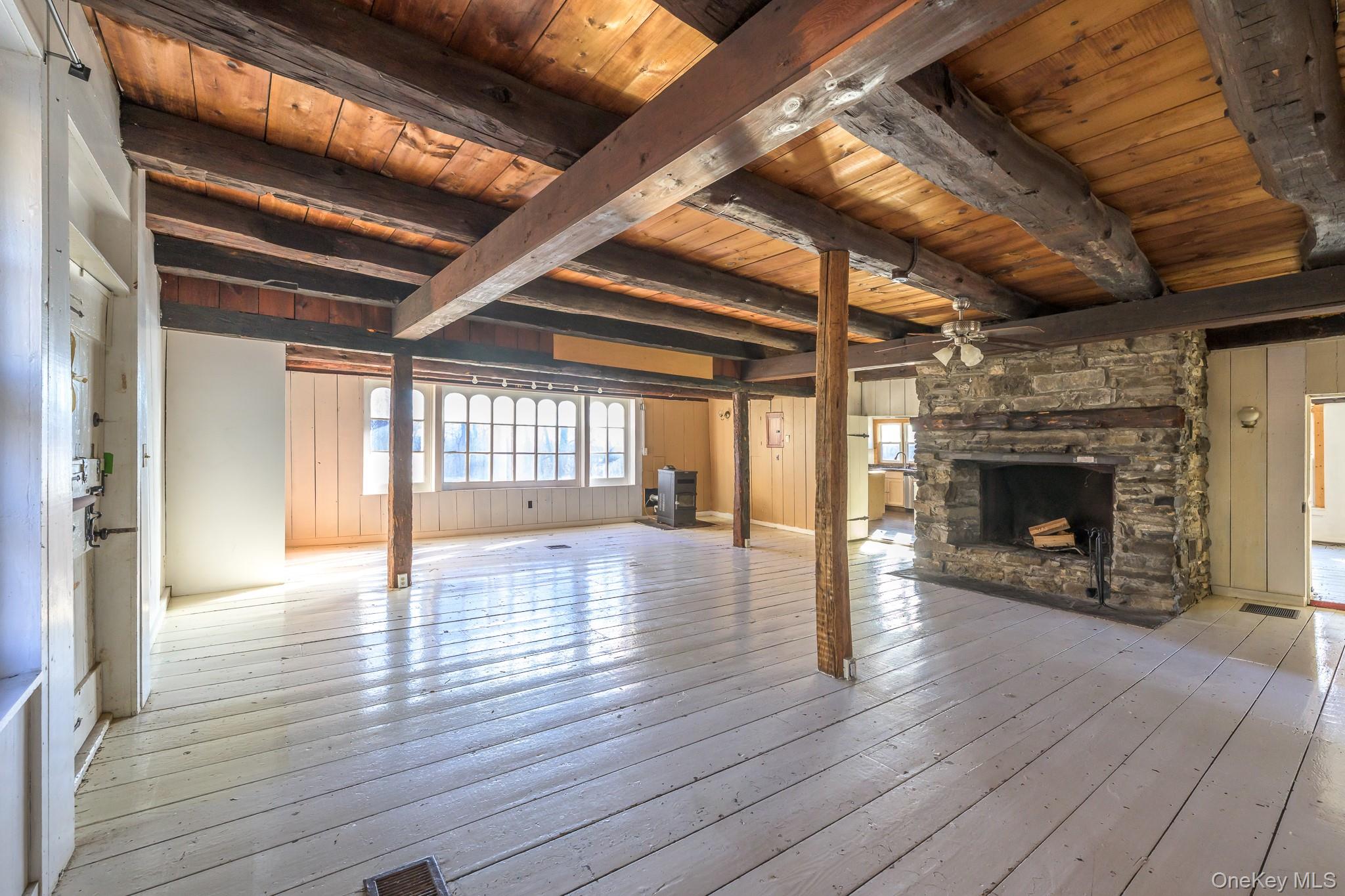 91 Scheller Park Road Property Photo 7