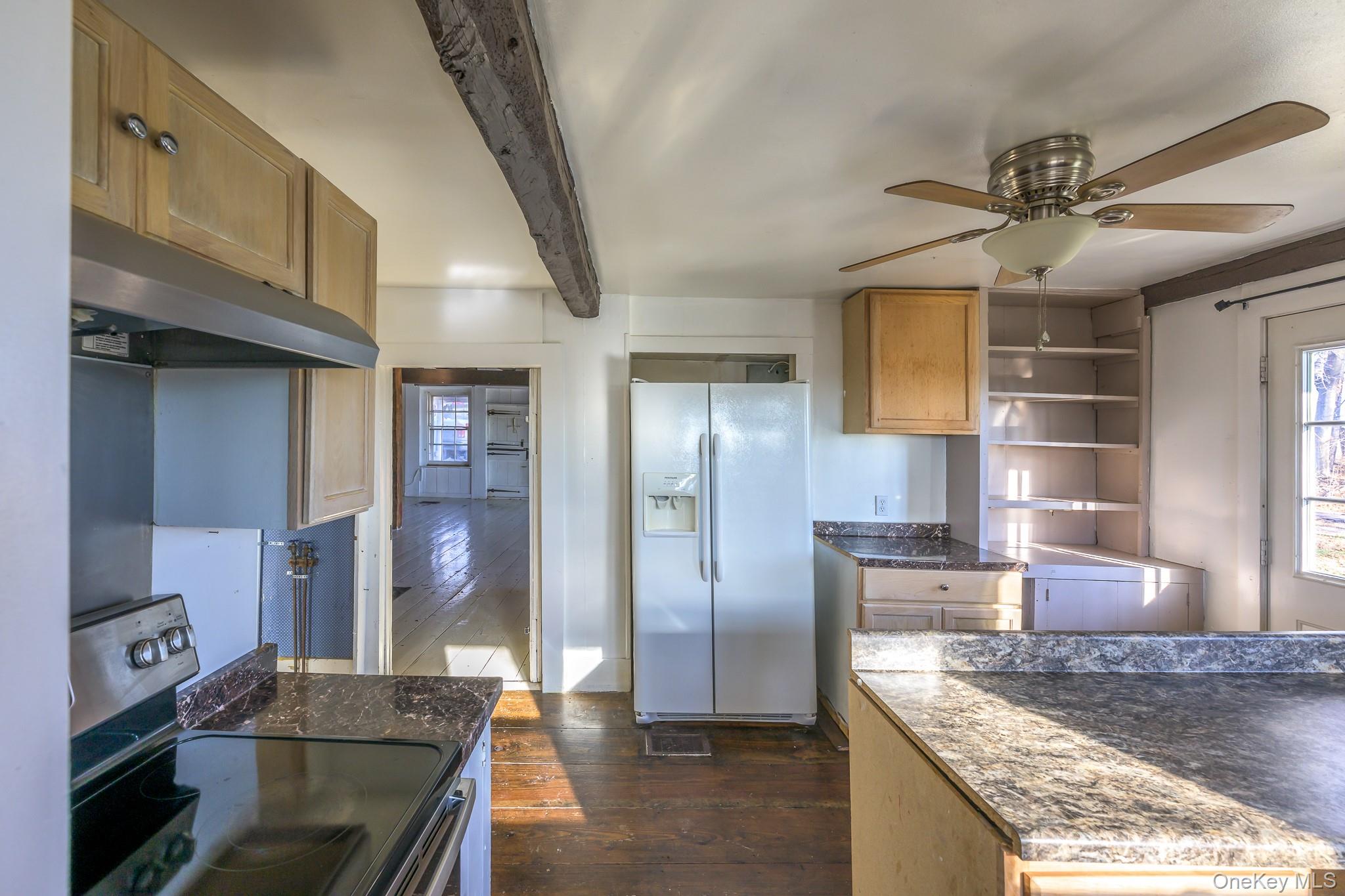 91 Scheller Park Road Property Photo 16